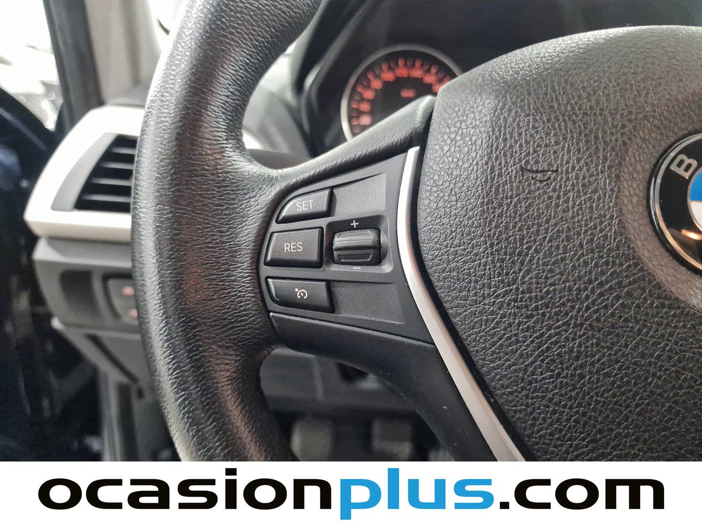 Equipamiento del BMW Serie 1 BMW Serie 1 116d Efficient Dynamics (116 CV)