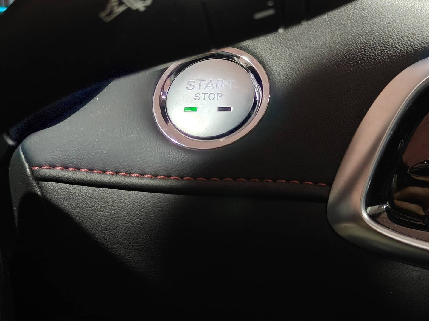 Foto MG HS MG eHS 1.5 T-GDI PHEV Luxury (258 CV)