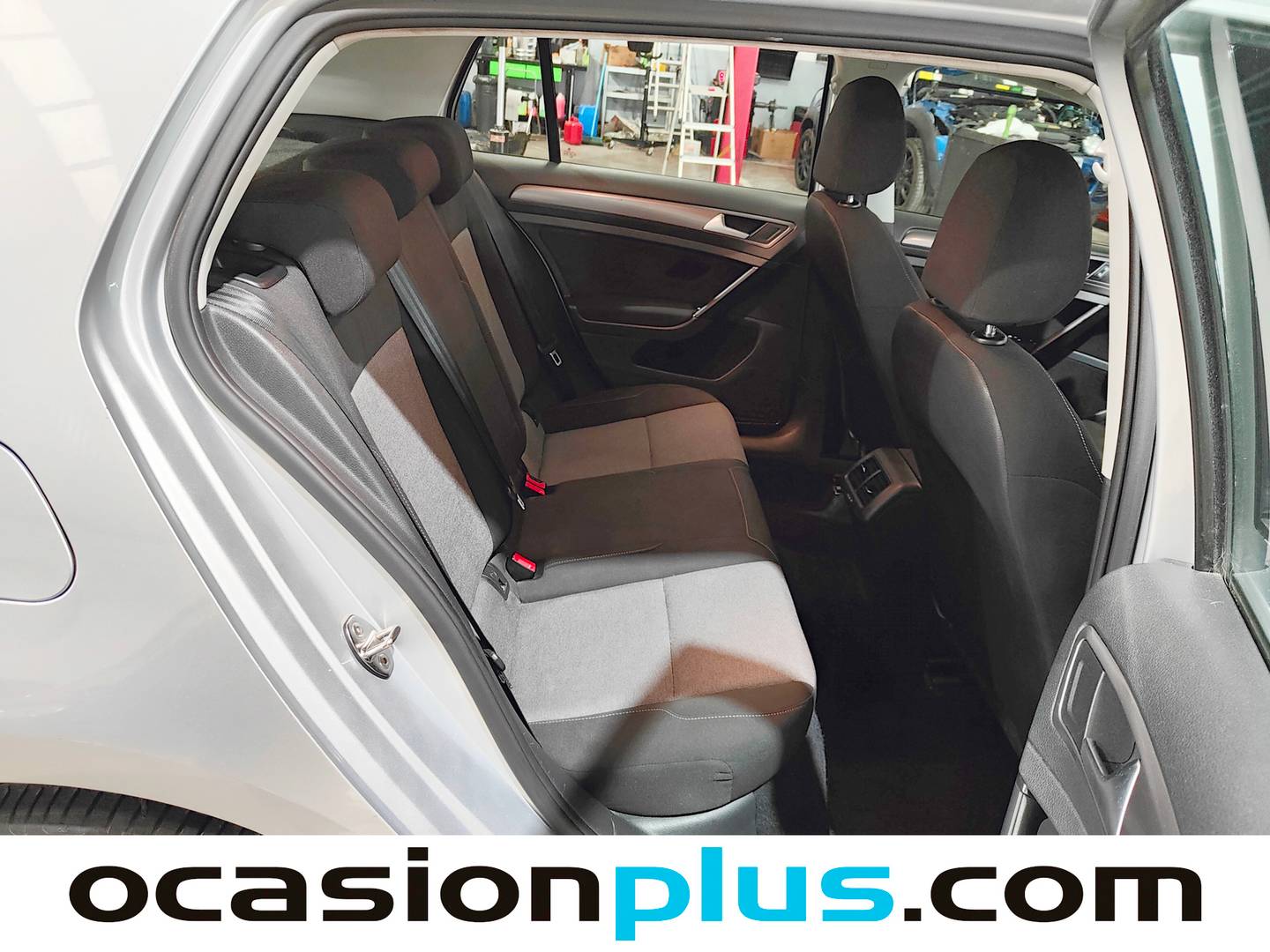 Foto Volkswagen Golf Volkswagen Golf Business 1.6 TDI CR BMT (110 CV)