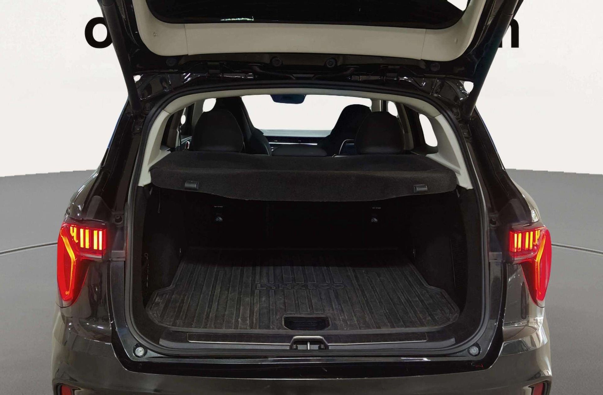 Lynk & Co 01 1.5 PHEV - foto 16