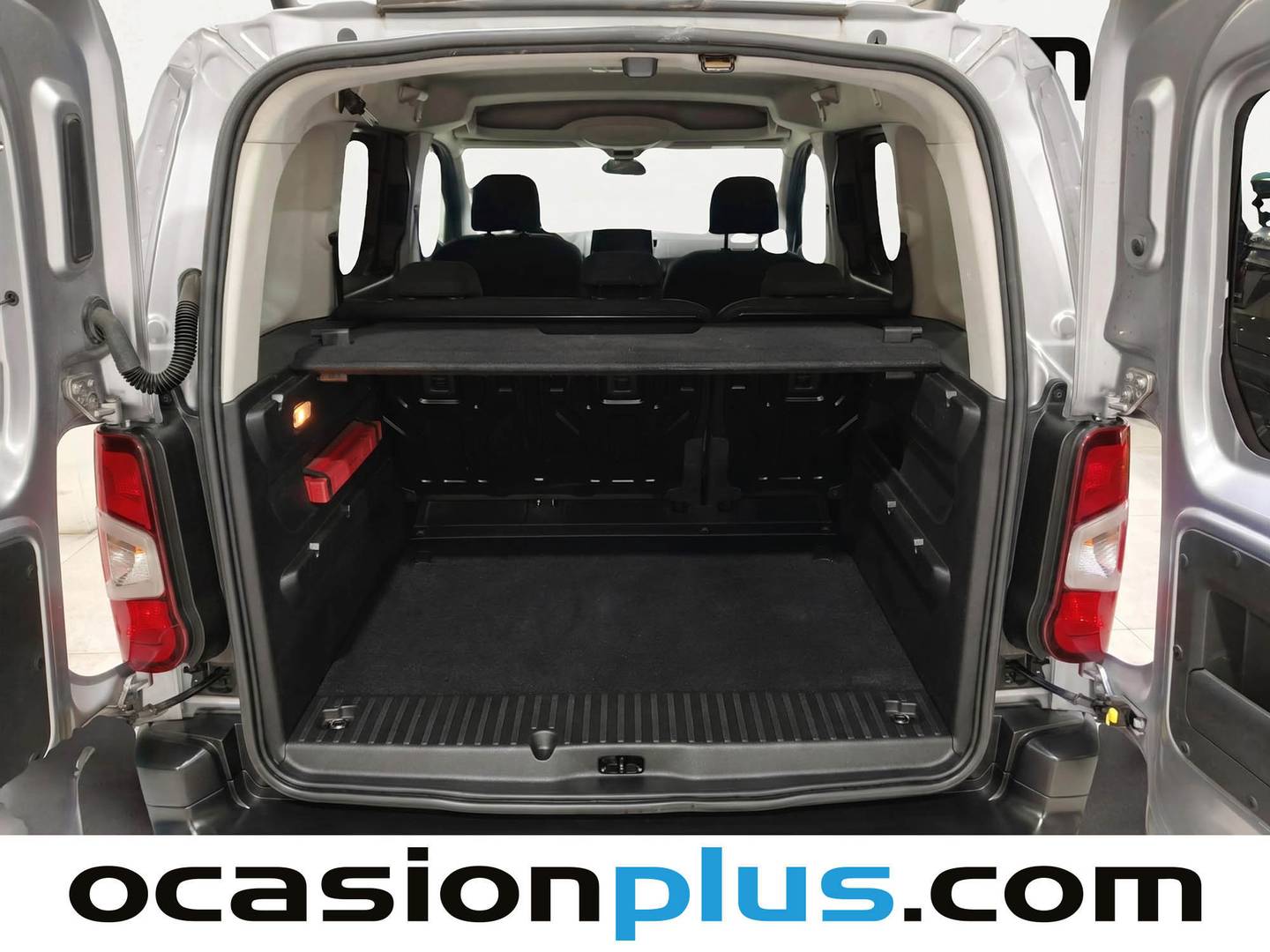 Fotos maletero Citroën Berlingo Citroën Berlingo PureTech 110 S&S Talla M Feel (110 CV)