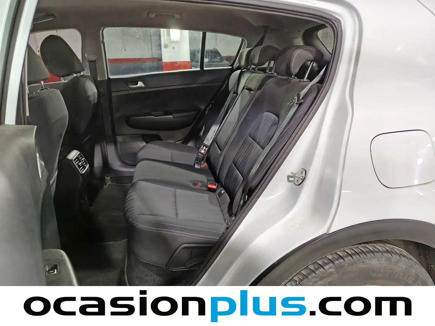 Foto KIA Sportage Kia Sportage 1.6 MHEV Business 4x2 (115 CV)