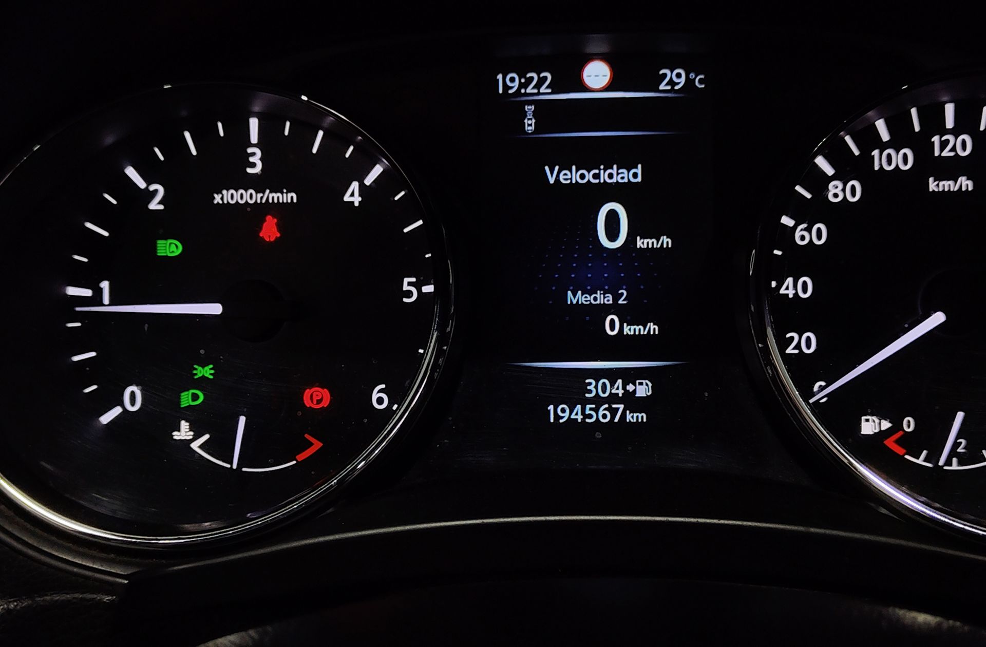 Nissan Qashqai 1.6 dCi N-Connecta 4x2 - foto 10