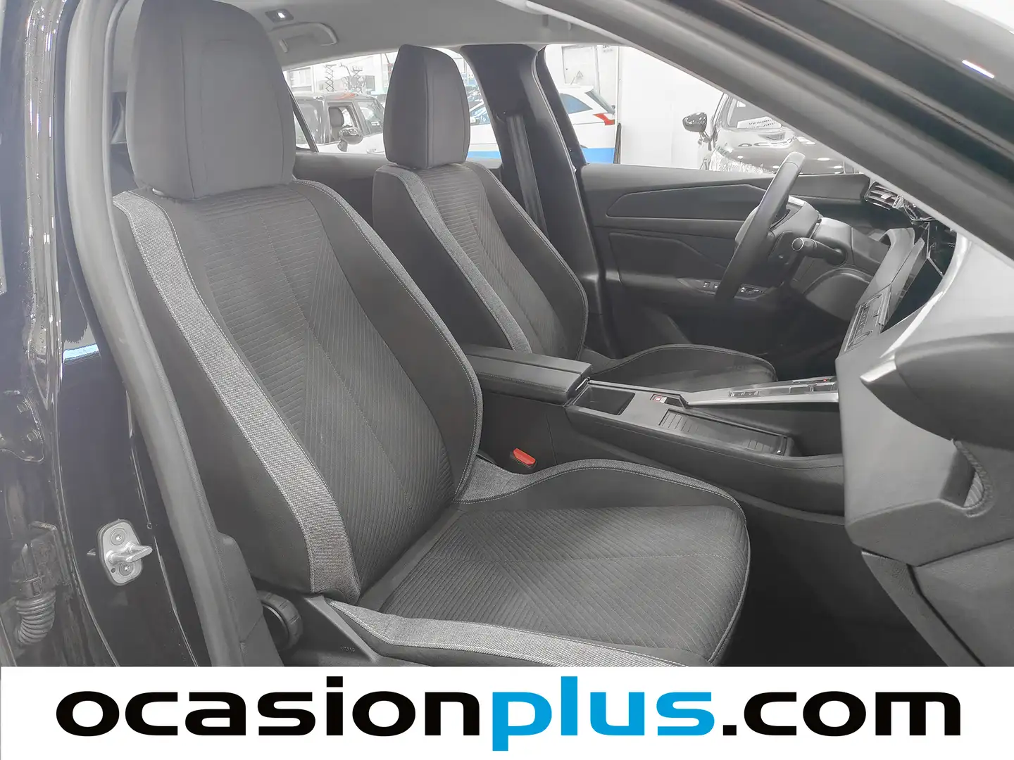 Foto Peugeot 308 Peugeot 308 PureTech 130 S&S Active Pack EAT8 (130 CV)