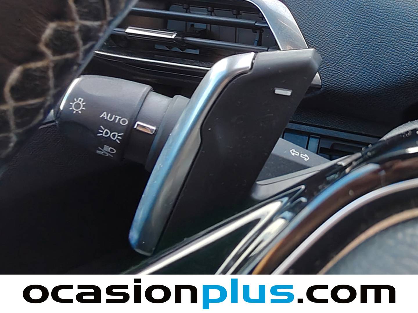 Foto Peugeot 5008 Peugeot 5008 PureTech 130 S&S Allure Pack EAT8 (130 CV) 7 Plazas