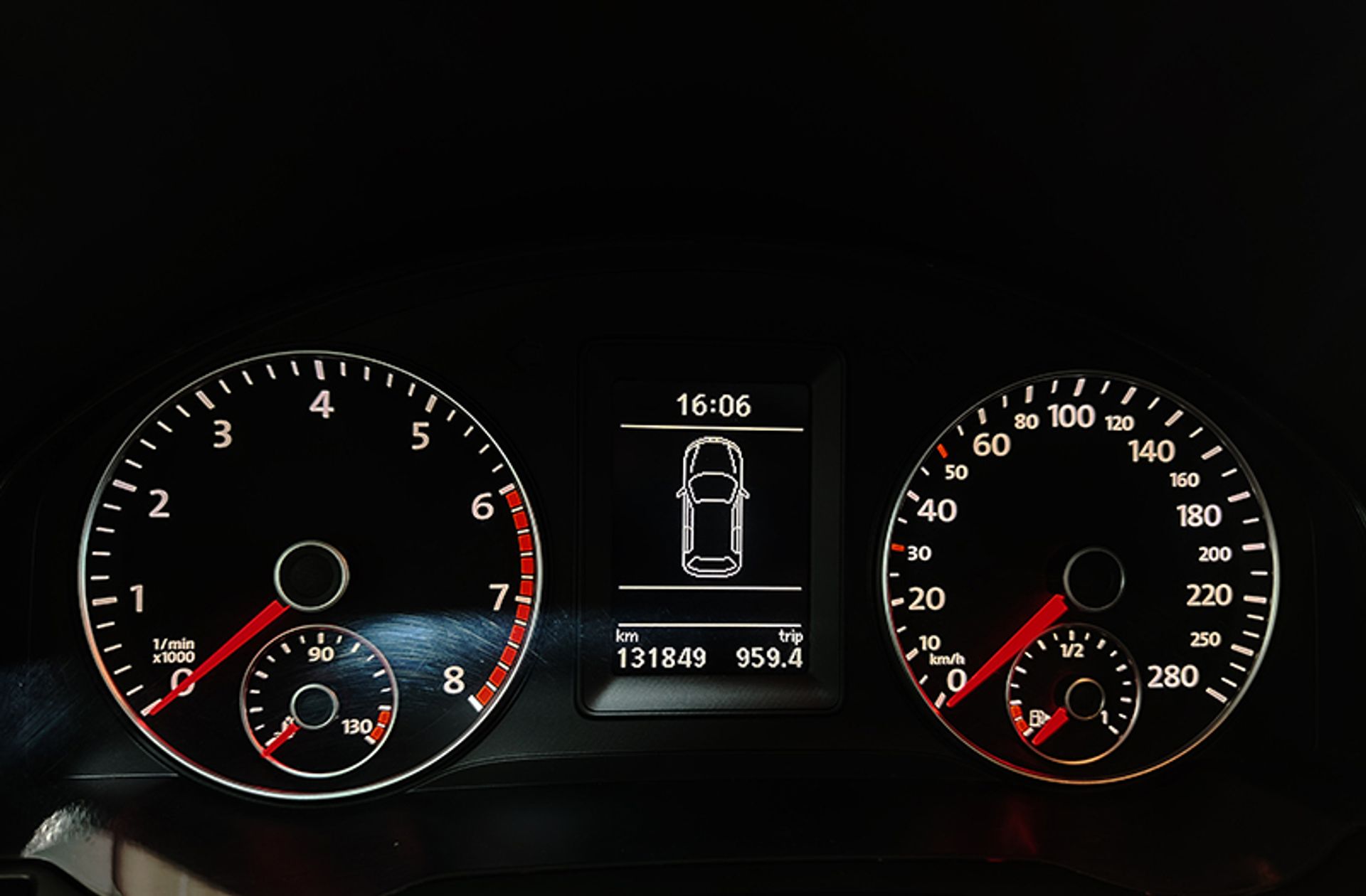 Volkswagen Scirocco 1.4 TSI DSG - foto 7