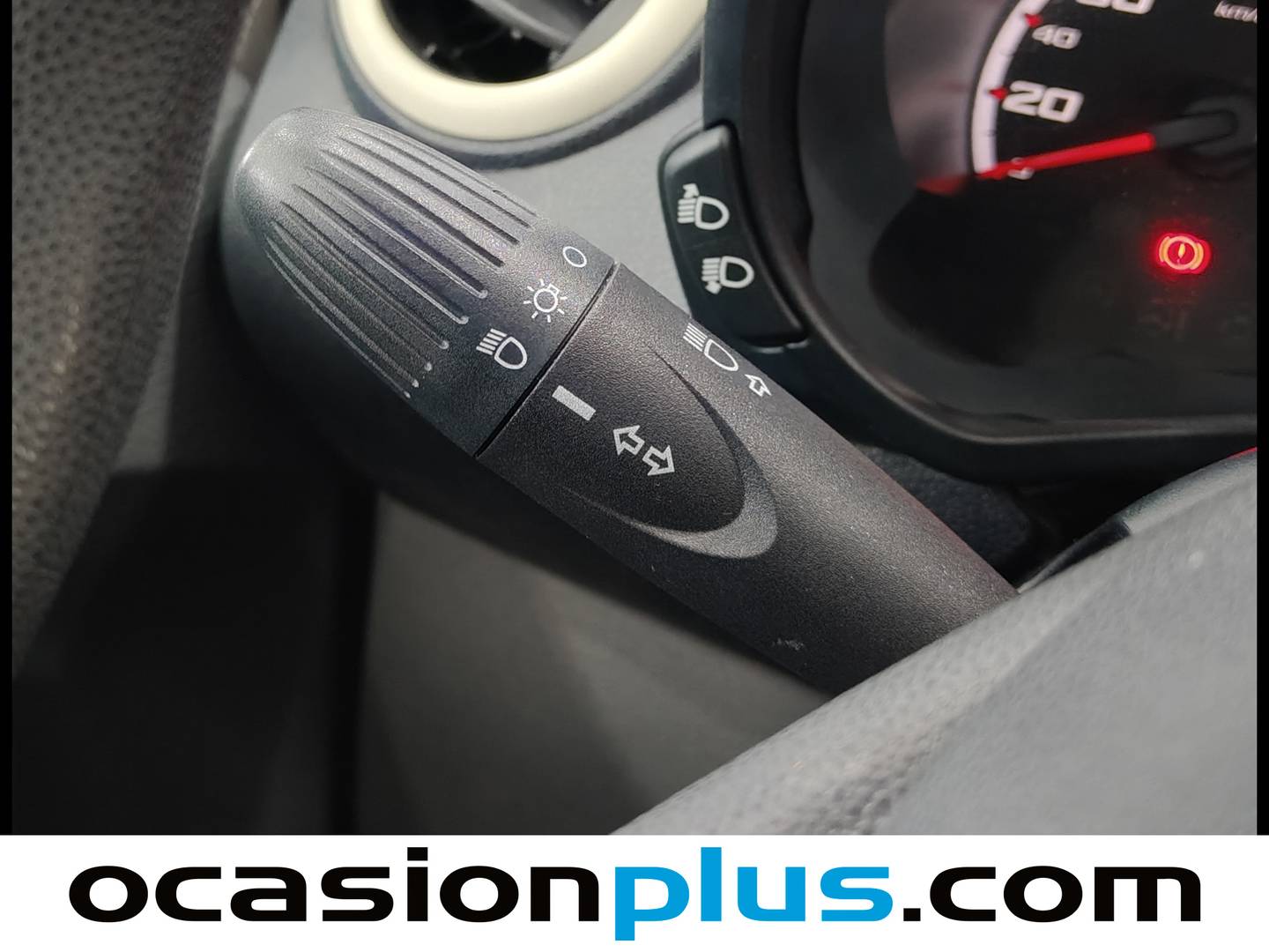 Extras y acabados del Ford Ka Ford Ka 1.2 Duratec S&S Trend+ (69 CV)