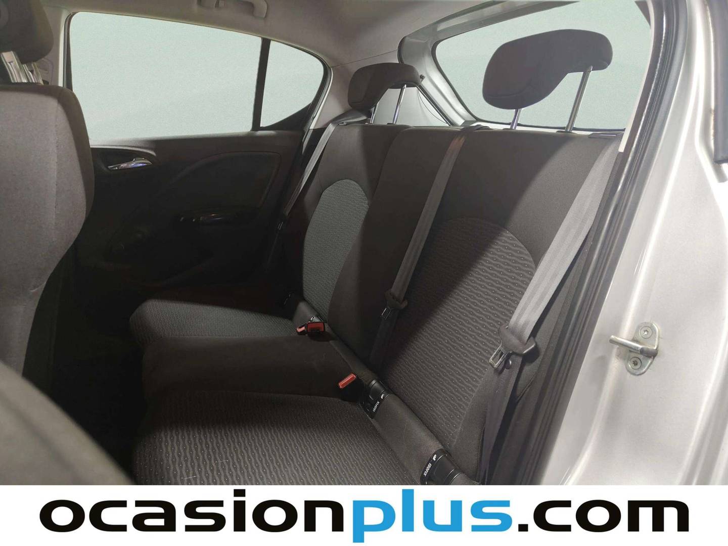 Foto asientos traseros Opel Corsa Opel Corsa 1.4 Selective (90 CV)