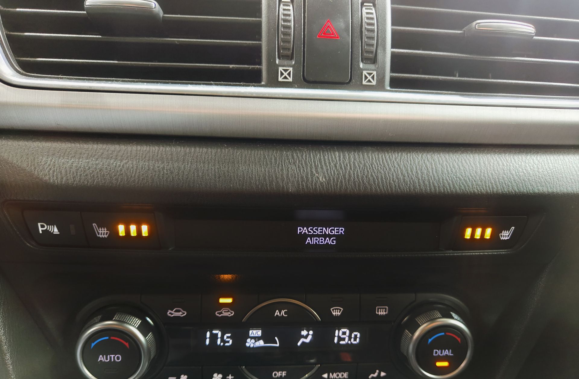 Mazda Mazda3 2.0 GE Luxury - foto 7