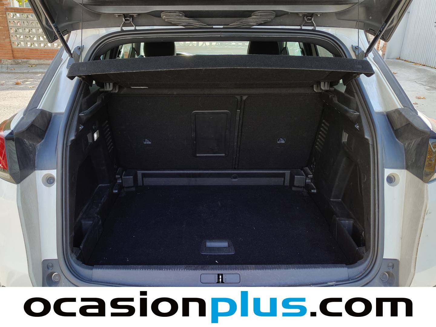 Foto Peugeot 3008 Peugeot 3008 BlueHDi 120 S&S GT-Line (120 CV)