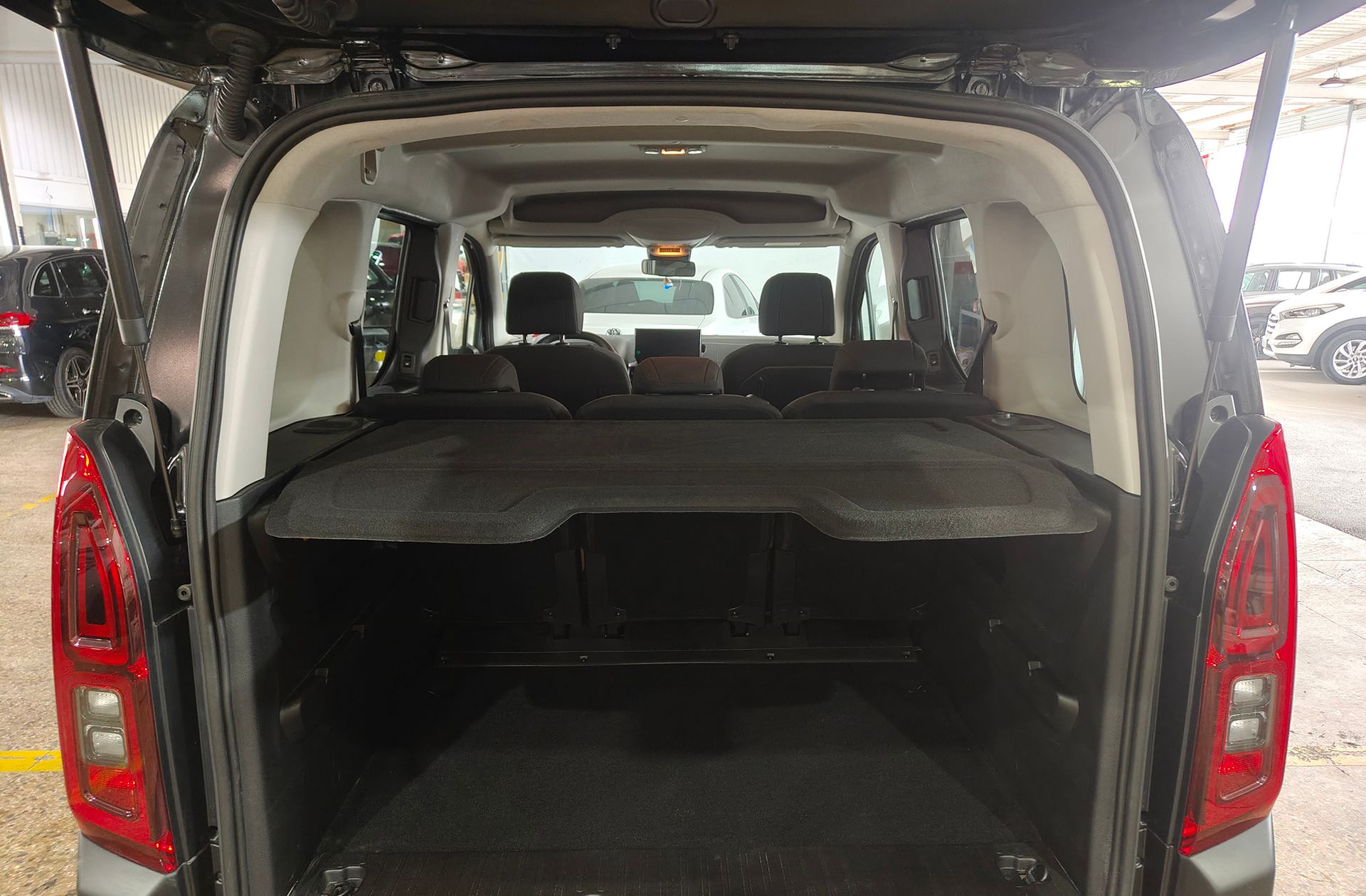 Citroën Berlingo BlueHDi 100 Plus Talla M - foto 16