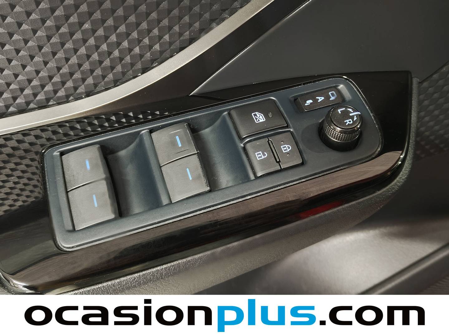 Foto Toyota C-HR Toyota C-HR 180H Advance  (184 CV)