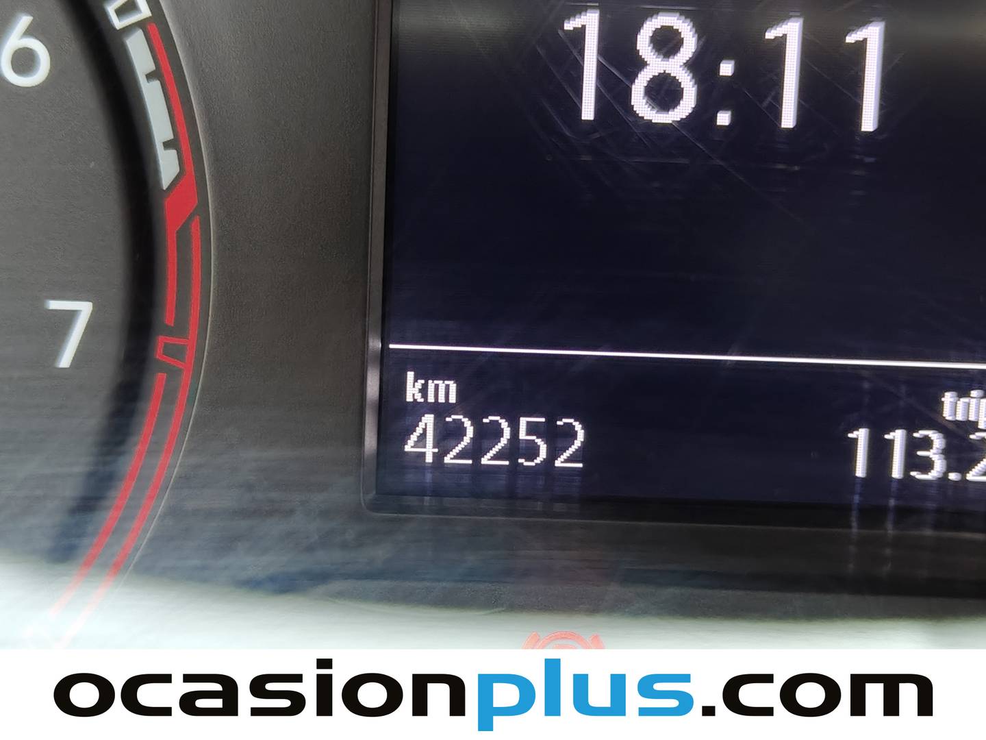 Foto Volkswagen T-Roc Volkswagen T-Roc Advance 1.0 TSI (115 CV)