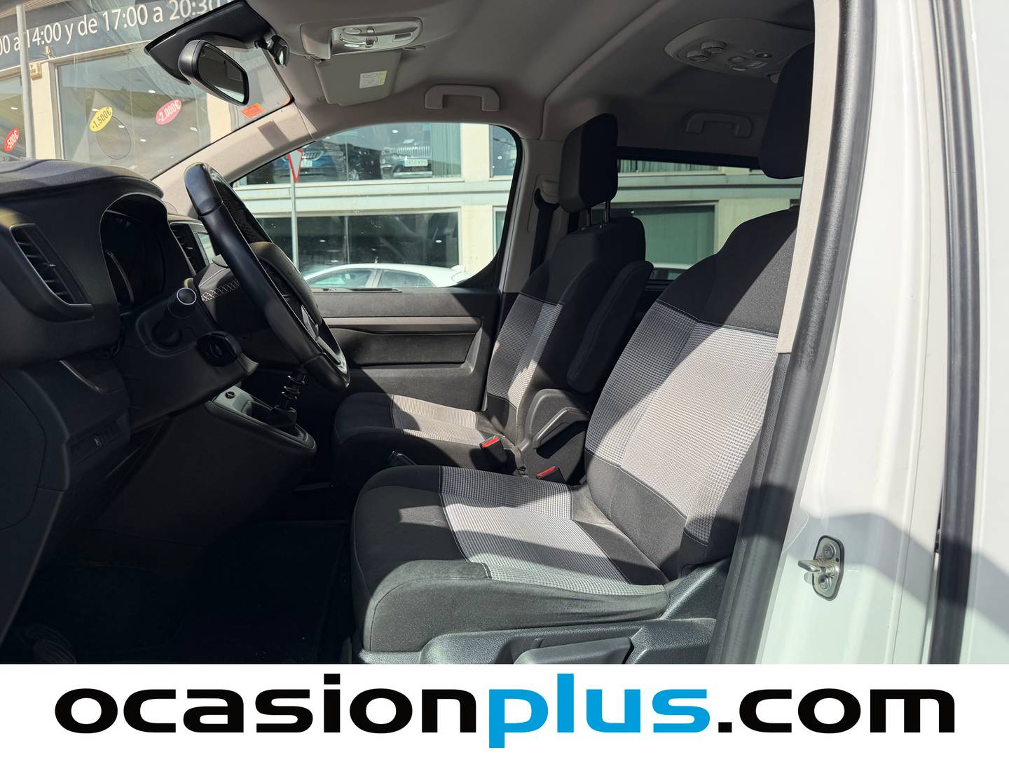 Foto asientos traseros Citroën Spacetourer Citroën Spacetourer BlueHDi 150 S&S Feel Talla M (150 CV) 8 Plazas