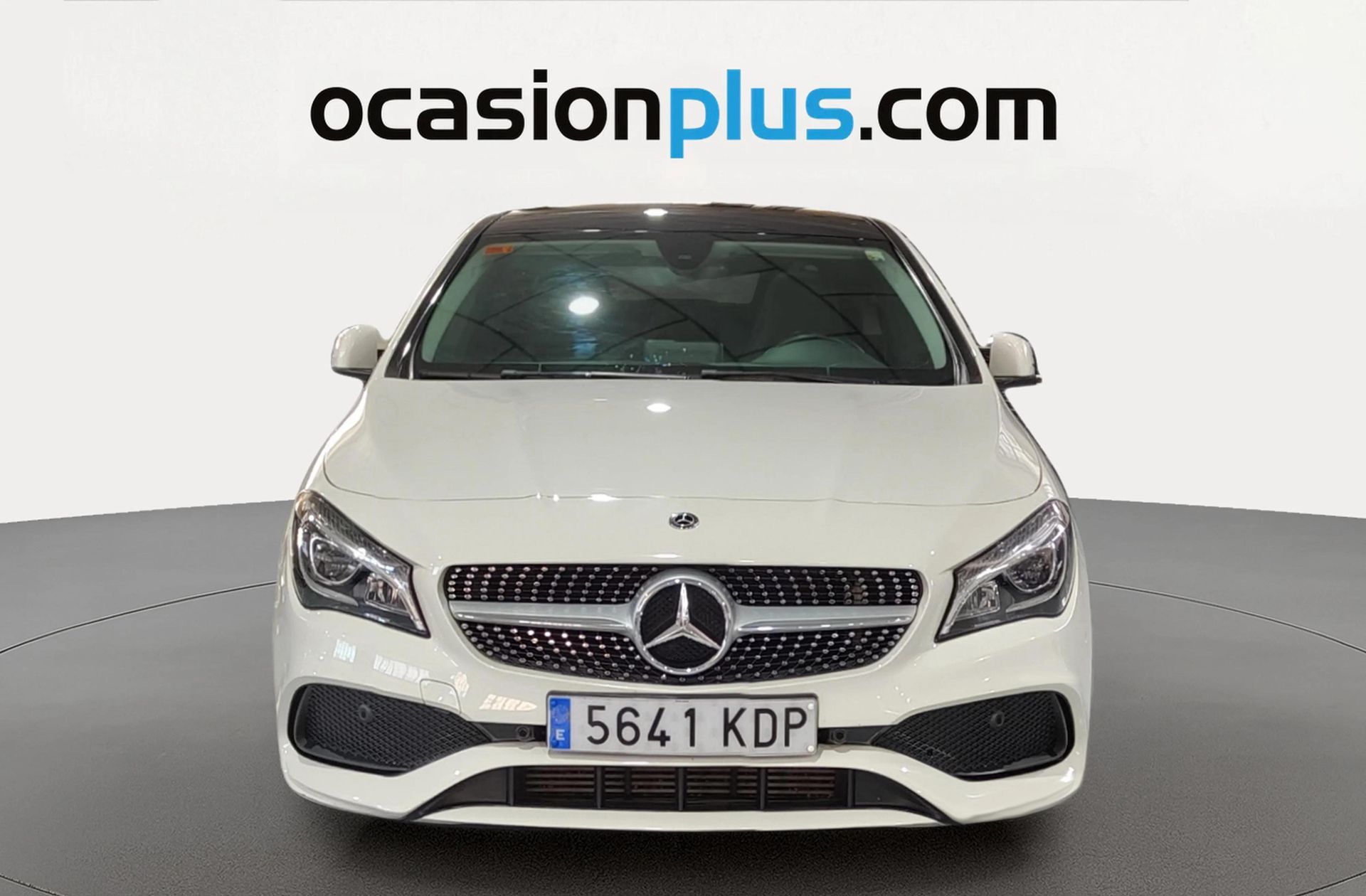 Mercedes-Benz CLA 200 d Pack AMG - foto 15