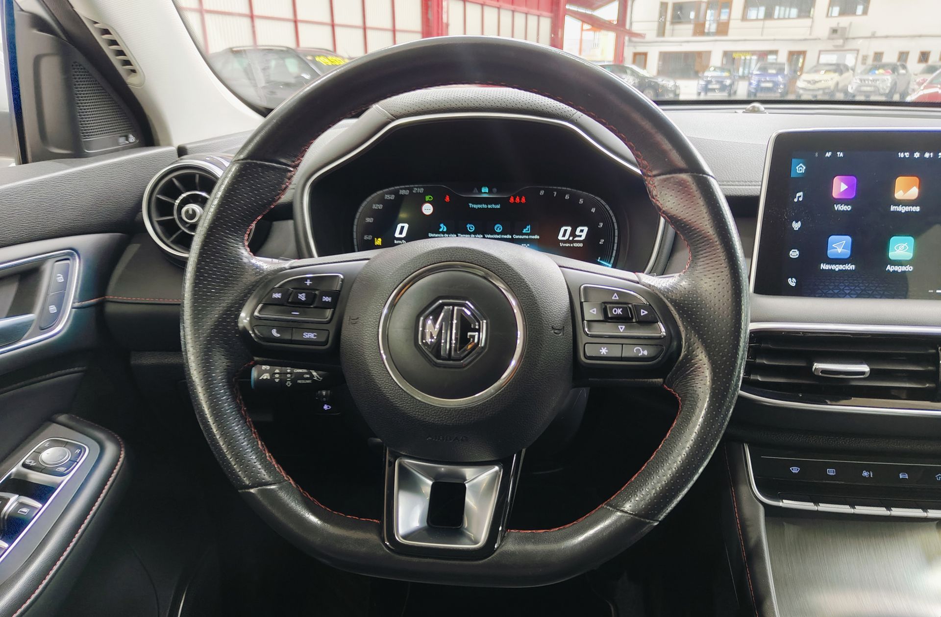 MG HS 1.5 Turbo GDI Comfort DCT - foto 23