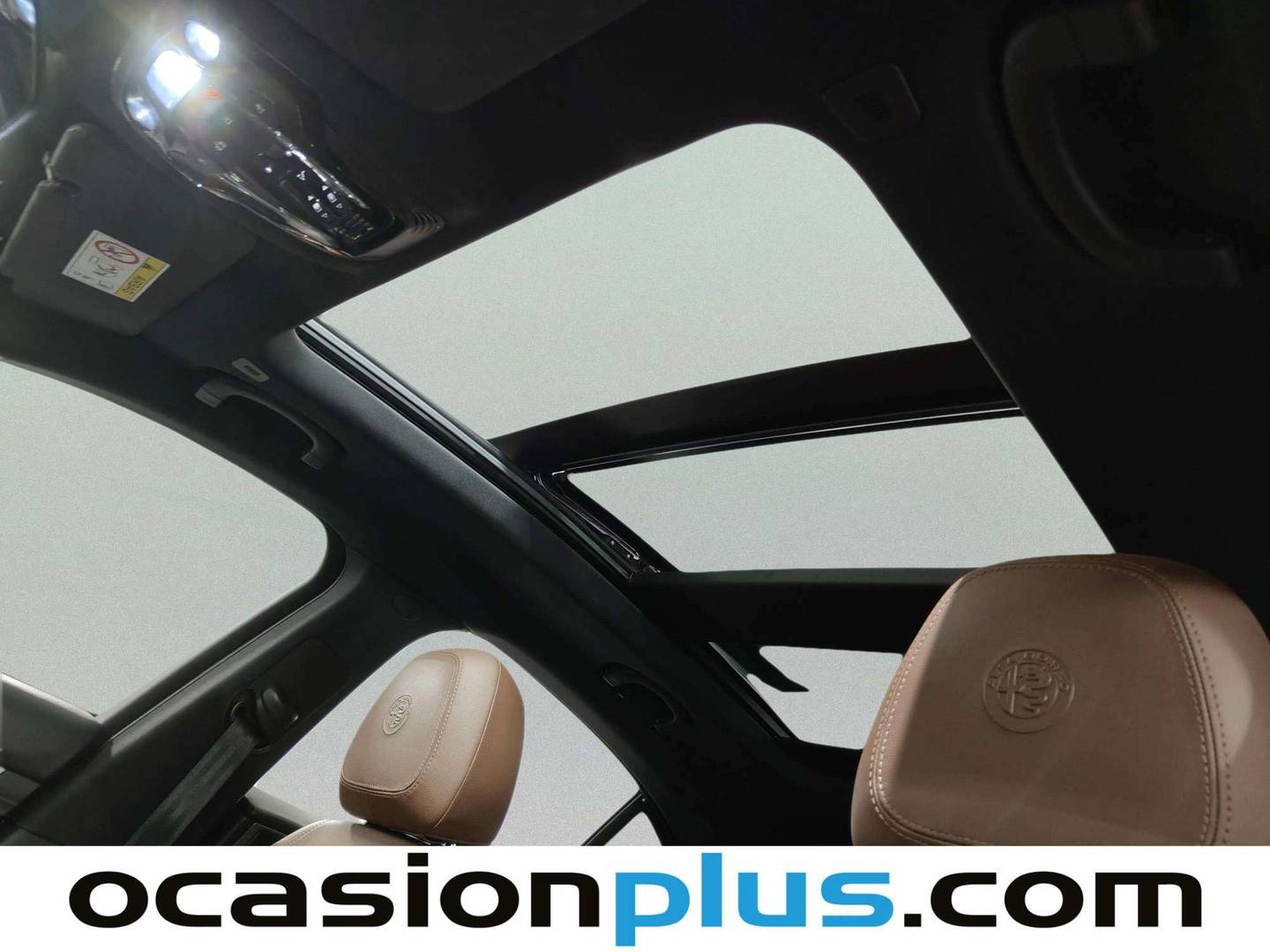 Extras y acabados del Alfa Romeo Stelvio Alfa Romeo Stelvio 2.2 Diesel Executive Q4  (210 CV)