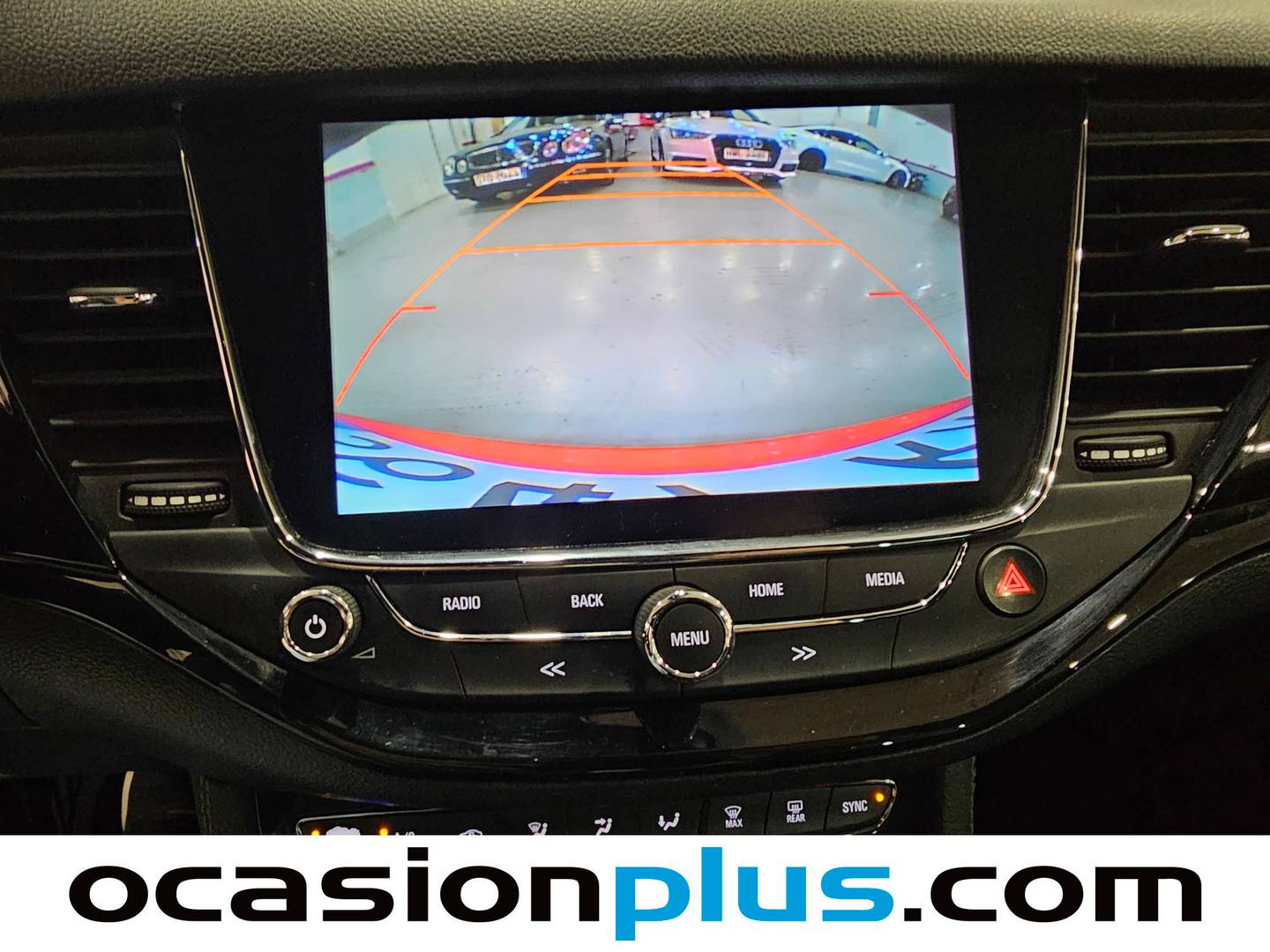 Equipamiento del Opel Astra Opel Astra 1.6 Turbo S&S GSi Line (200 CV)