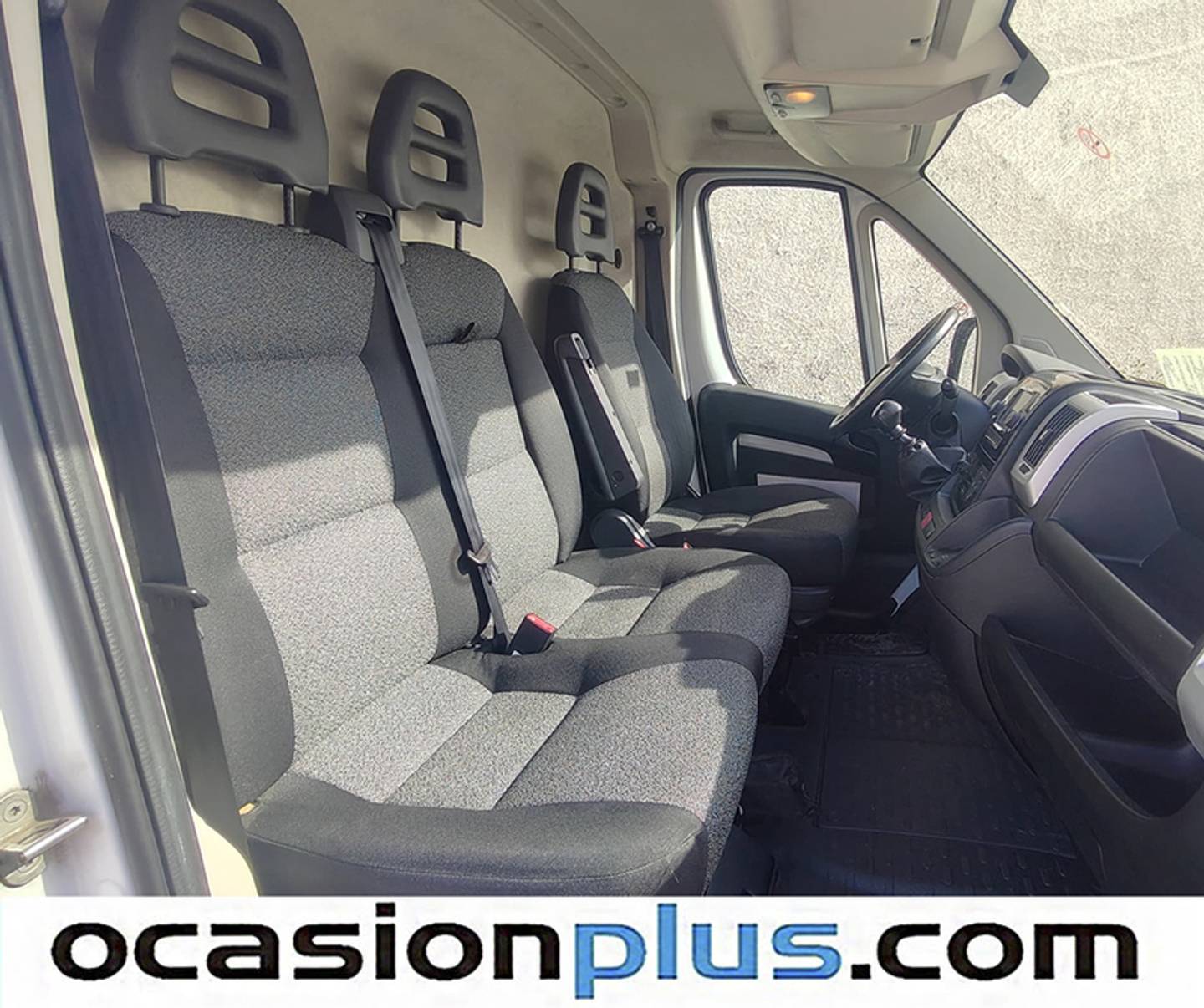 Foto Fiat Ducato Fiat Ducato Furgon 2.3 33 L1H1 (120 CV)
