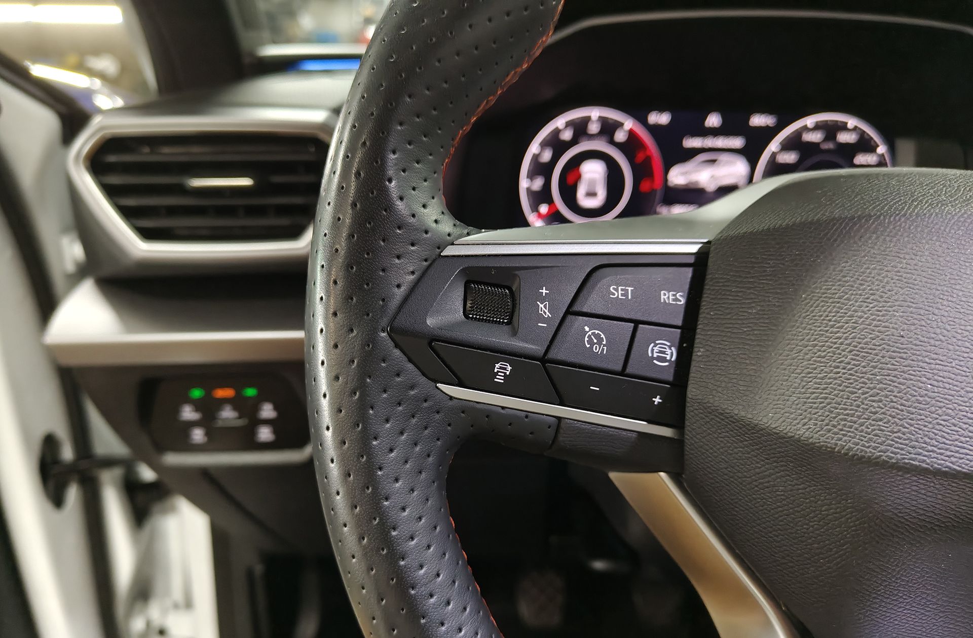 SEAT León 1.5 TSI FR XL - foto 29
