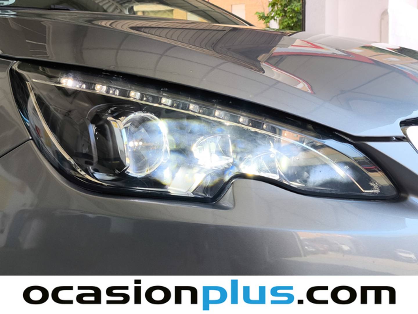 Equipamiento del Peugeot 308 Peugeot 308 SW 1.6 e-HDI Allure (115 CV)