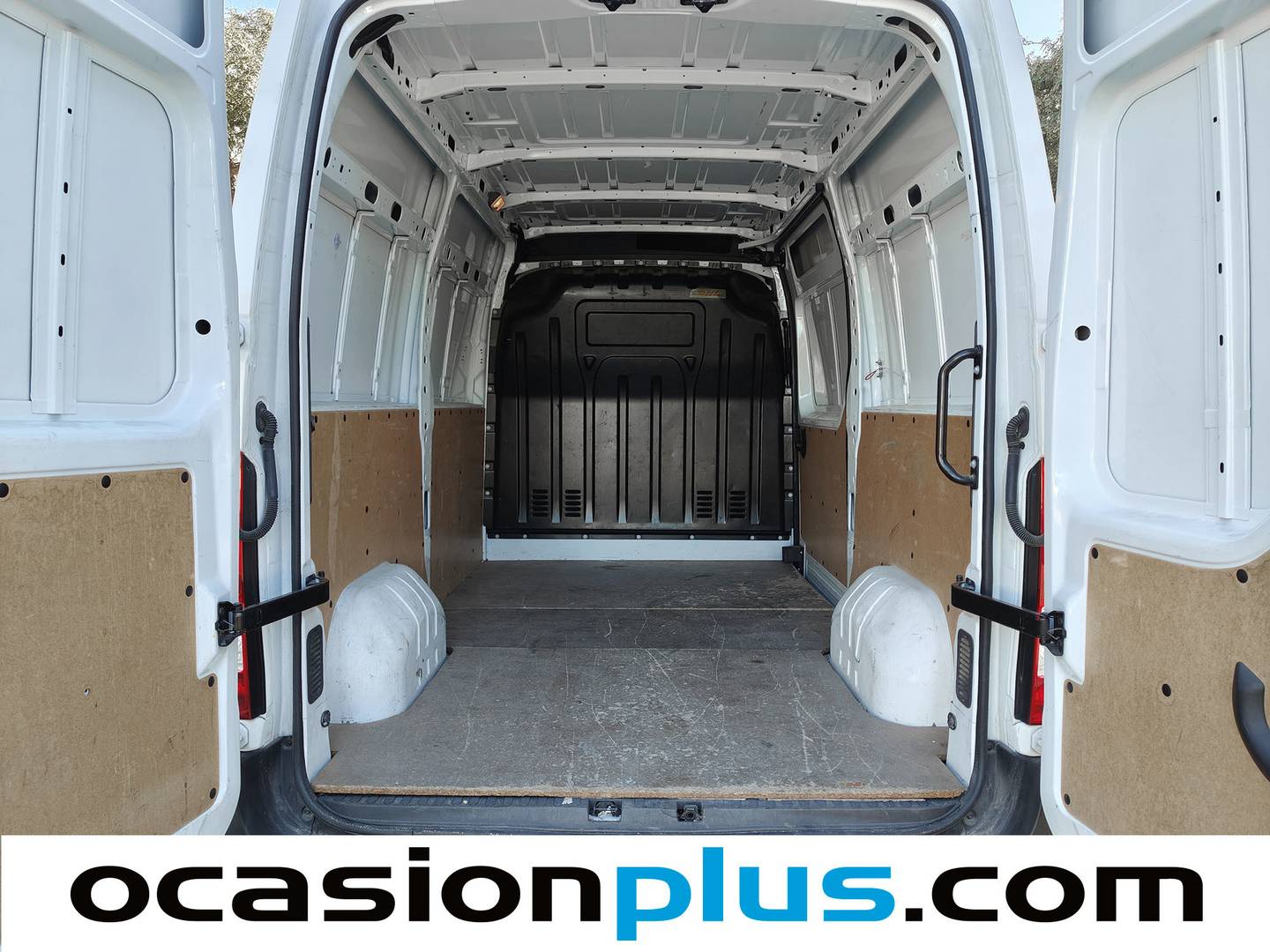 Foto Nissan NV400 Nissan NV400 Chasis Cabina 2.3 dCi L2H2 Optima (135 CV)