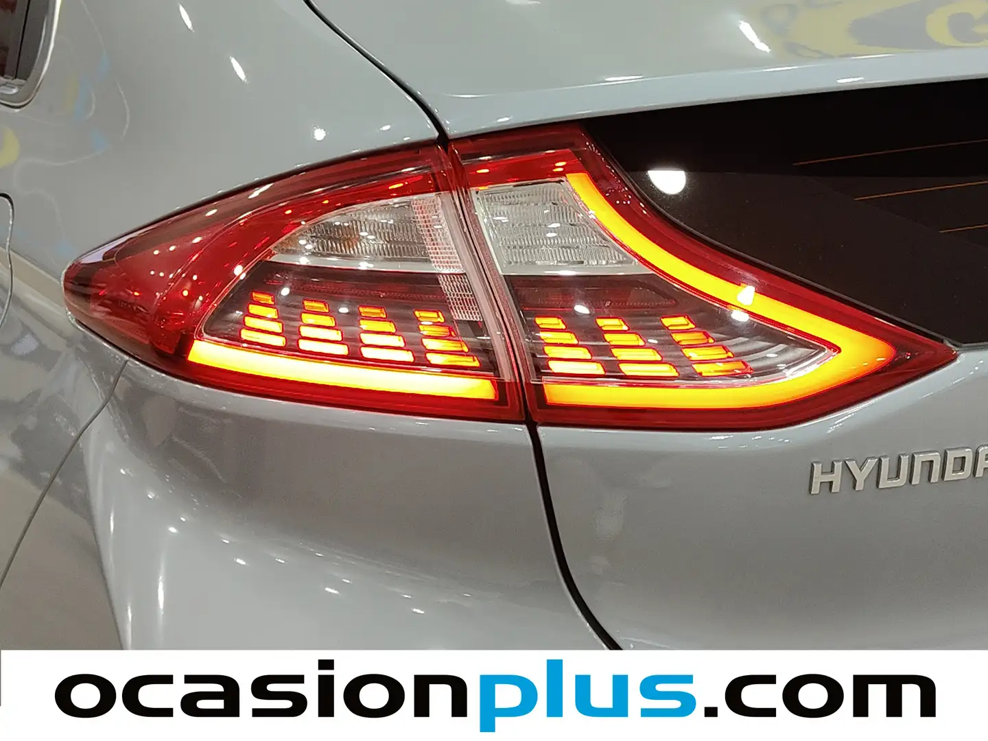 Foto Hyundai IONIQ Hyundai Ioniq EV Style (120 CV)