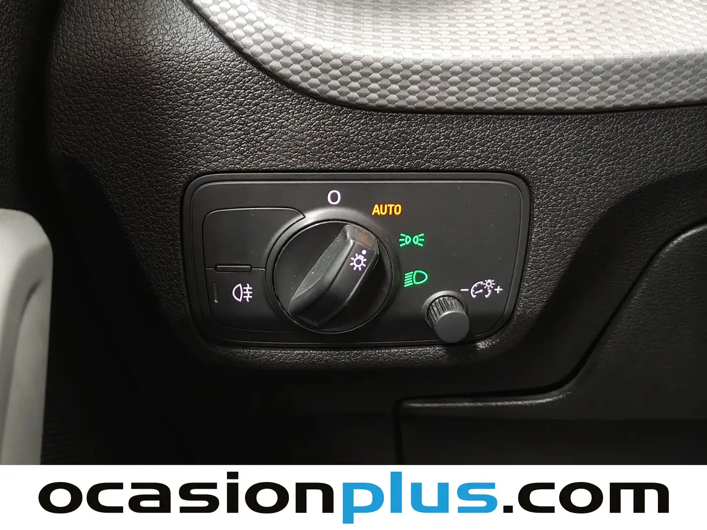 Foto Audi Q2 Audi Q2 30 TDI (116 CV)