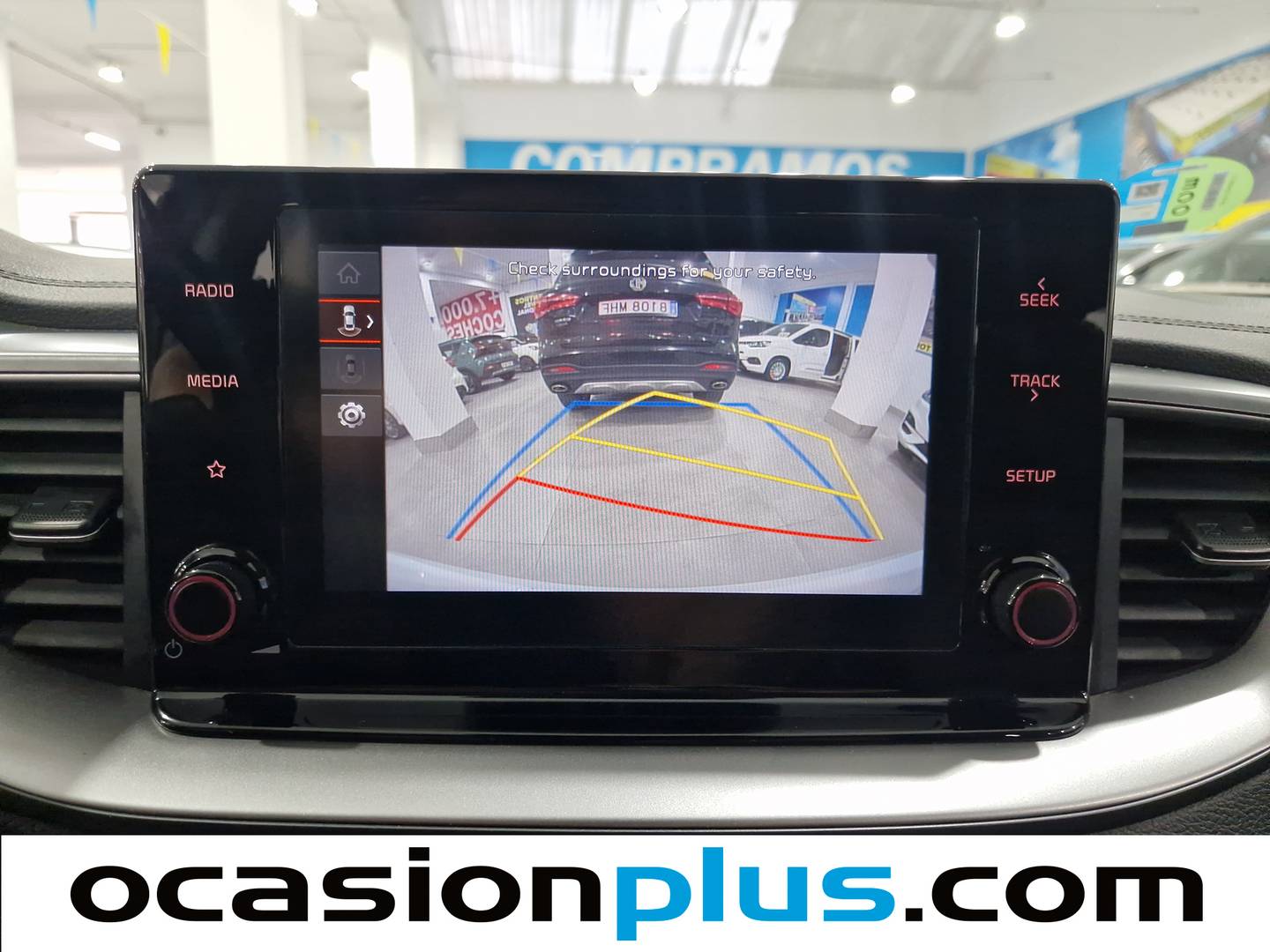 Extras y acabados del KIA Ceed KIA Ceed 1.6 MHEV iMT Drive (136 CV)