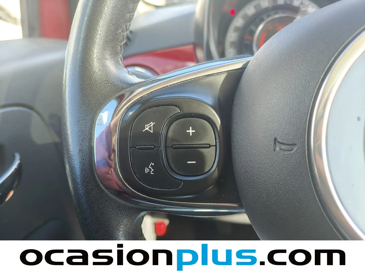 Foto Fiat 500 Fiat 500 1.2 8v Lounge (69 CV)