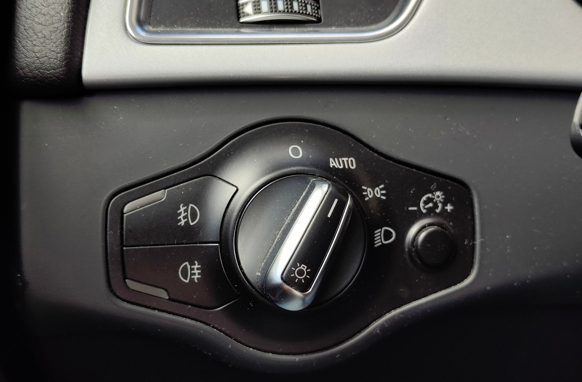Audi A4 S line edition 2.0 TDI clean diesel - foto 26