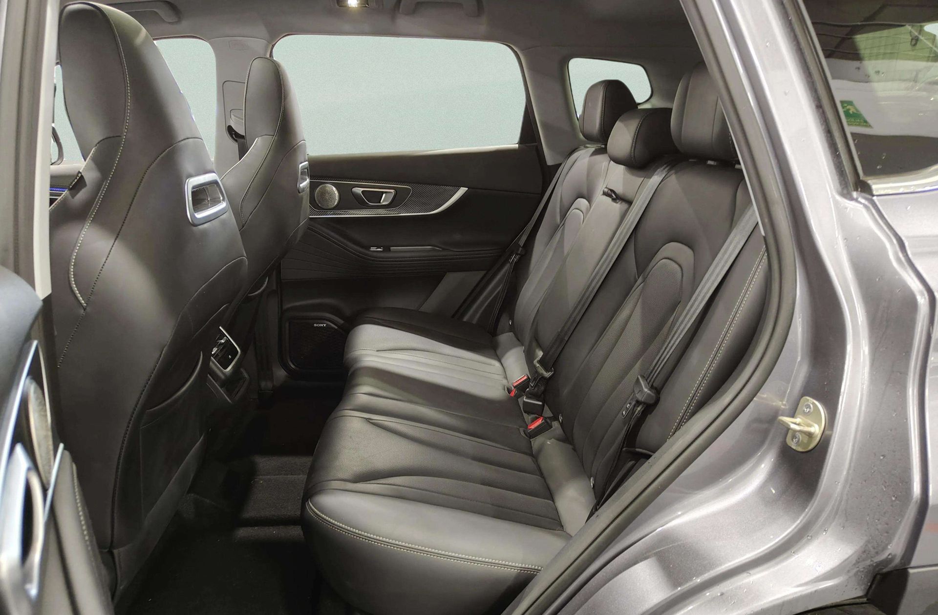 Ebro s700 1.6 T-GDi Luxury 7 DCT - foto 17