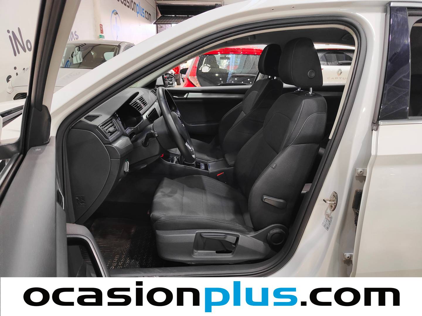 Foto asientos delanteros Skoda Superb Skoda Superb 1.4 TSI Ambition (150 CV)