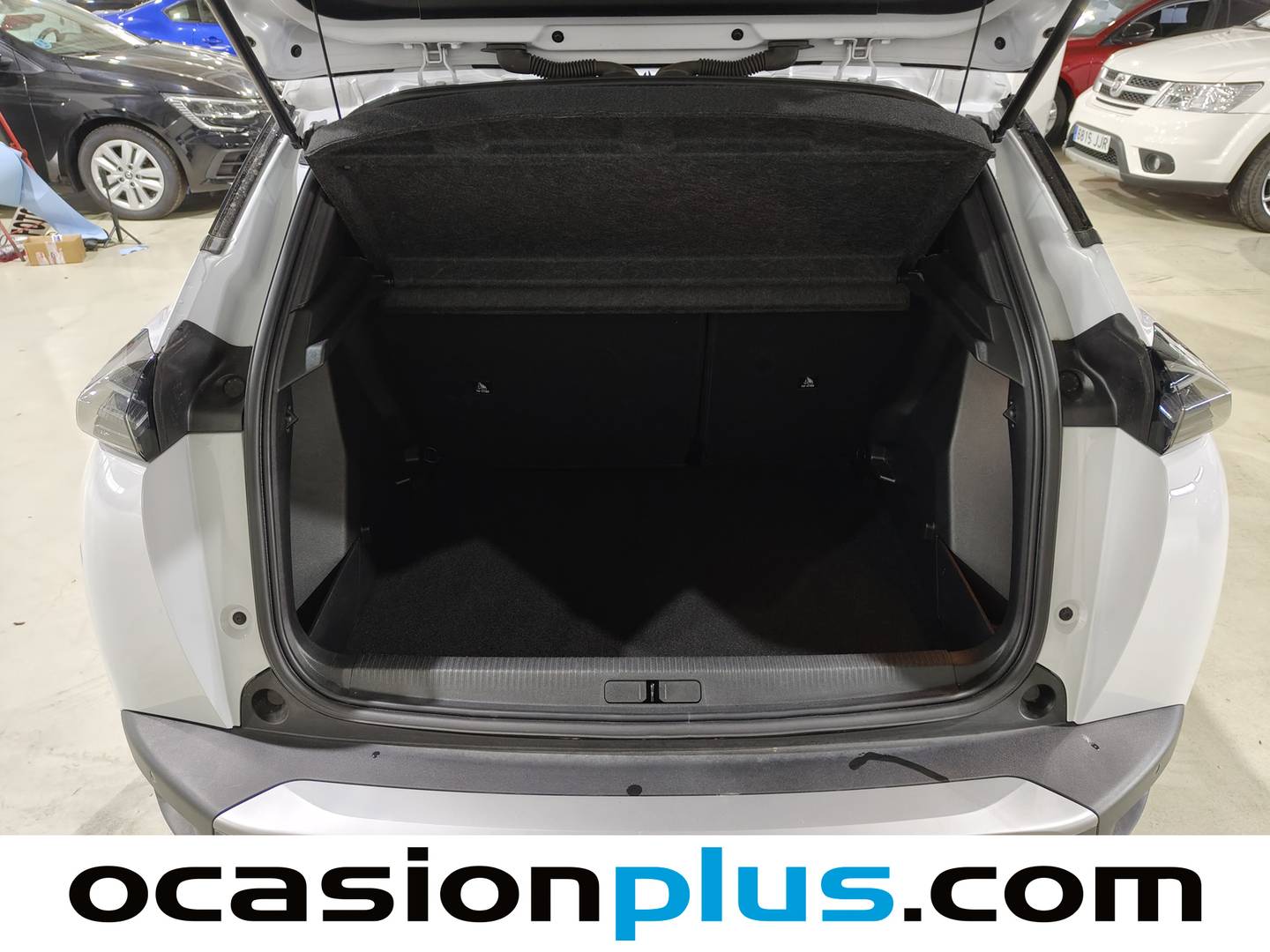 Foto Peugeot 2008 Peugeot 2008 PureTech 100 S&S Allure (100 CV)