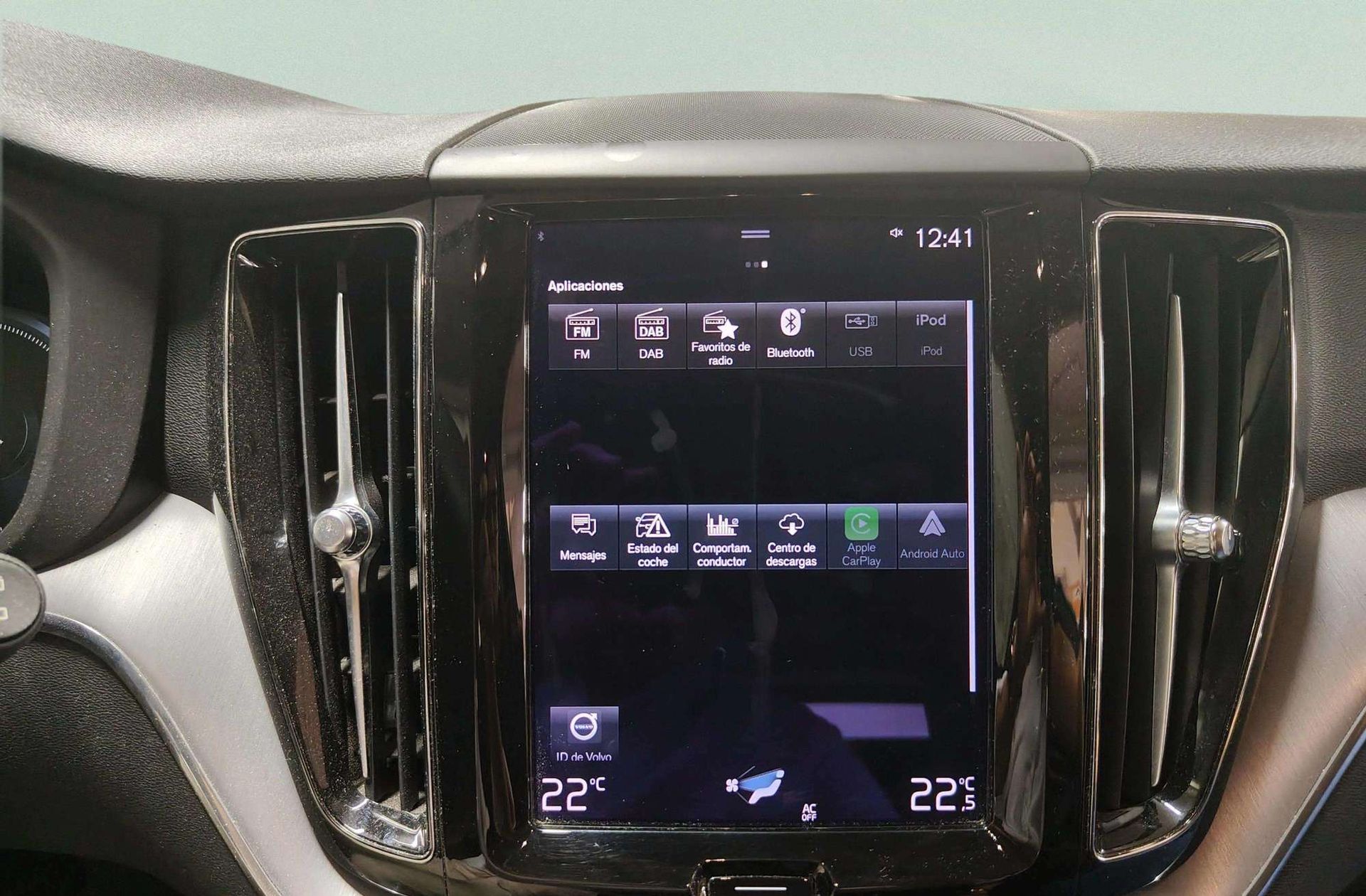 Volvo XC60 T6 Recharge Inscription AWD - foto 8