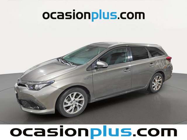 Toyota Auris 140H Touring Sports Active (136 CV) de segunda mano