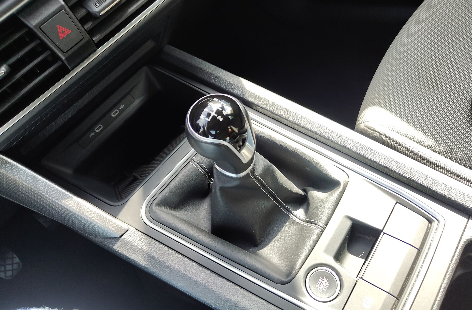 SEAT León 1.5 TSI Style 25 Aniversario - foto 5