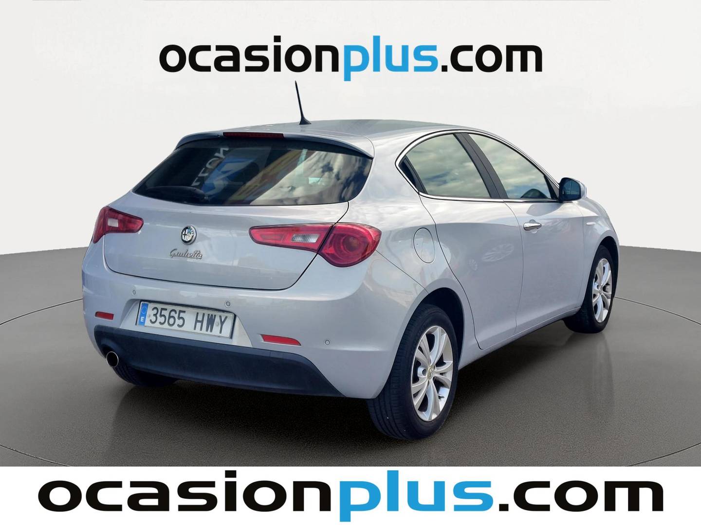 Foto delantera Alfa Romeo Giulietta Alfa Romeo Giulietta Giulietta 1.6 JTDm Distinctive (105 CV) derecha