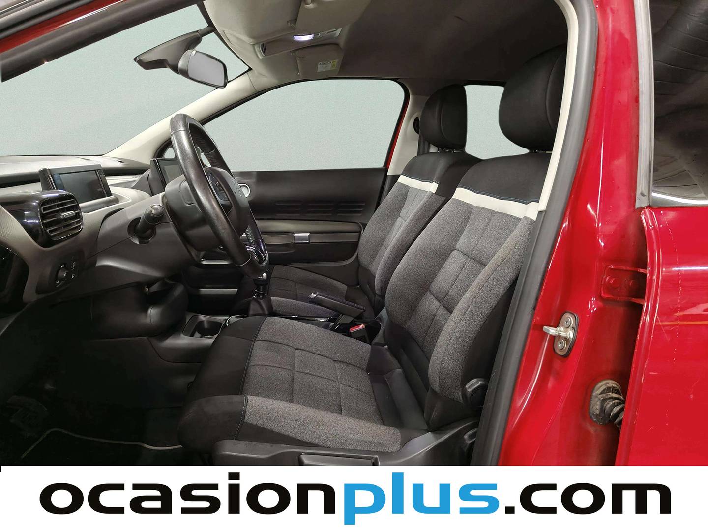 Foto asientos delanteros Citroën C4 Cactus Citroën C4 Cactus BlueHDi 100 S&S Shine (100 CV)