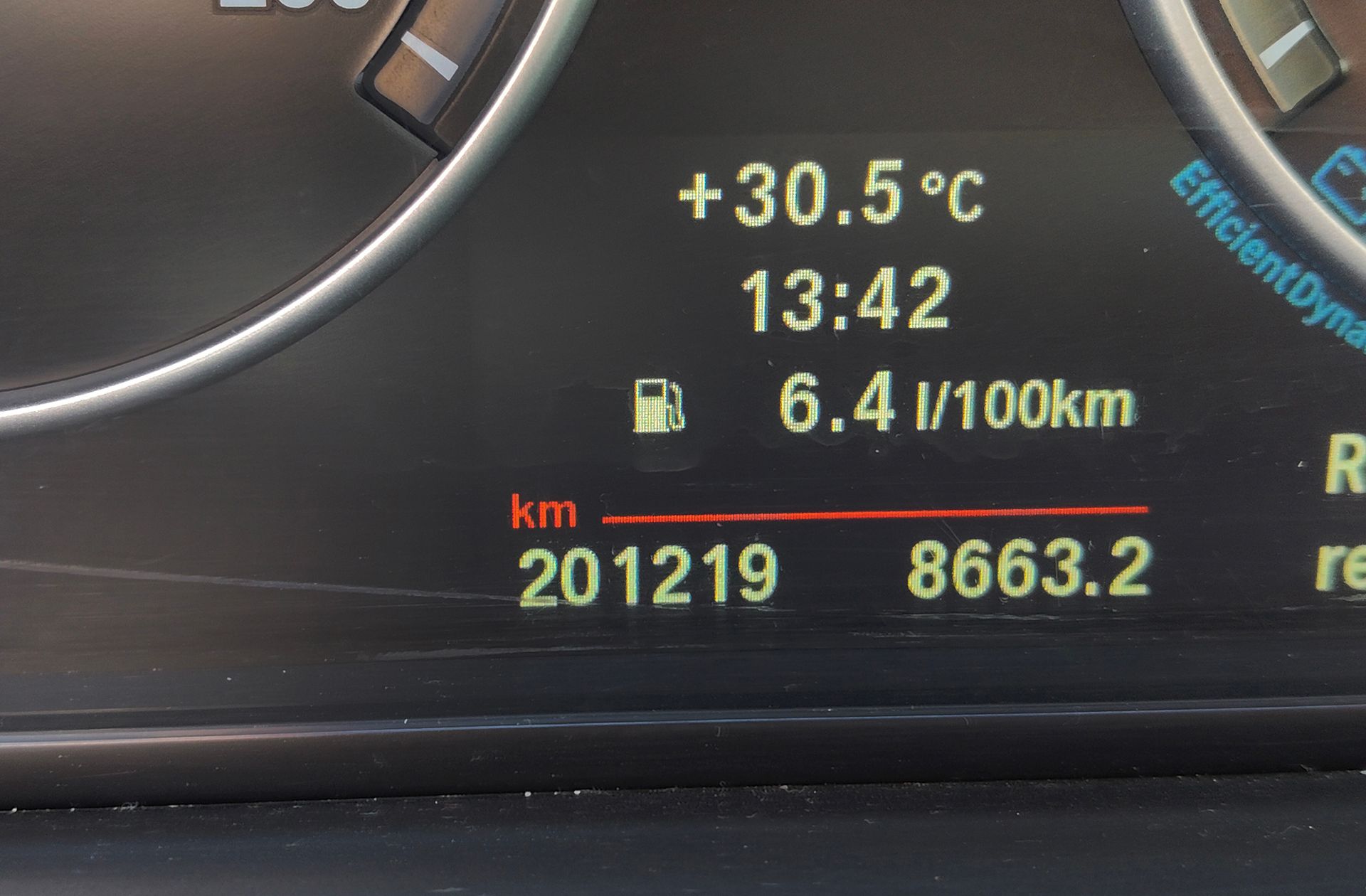 BMW Serie 5 520d - foto 9