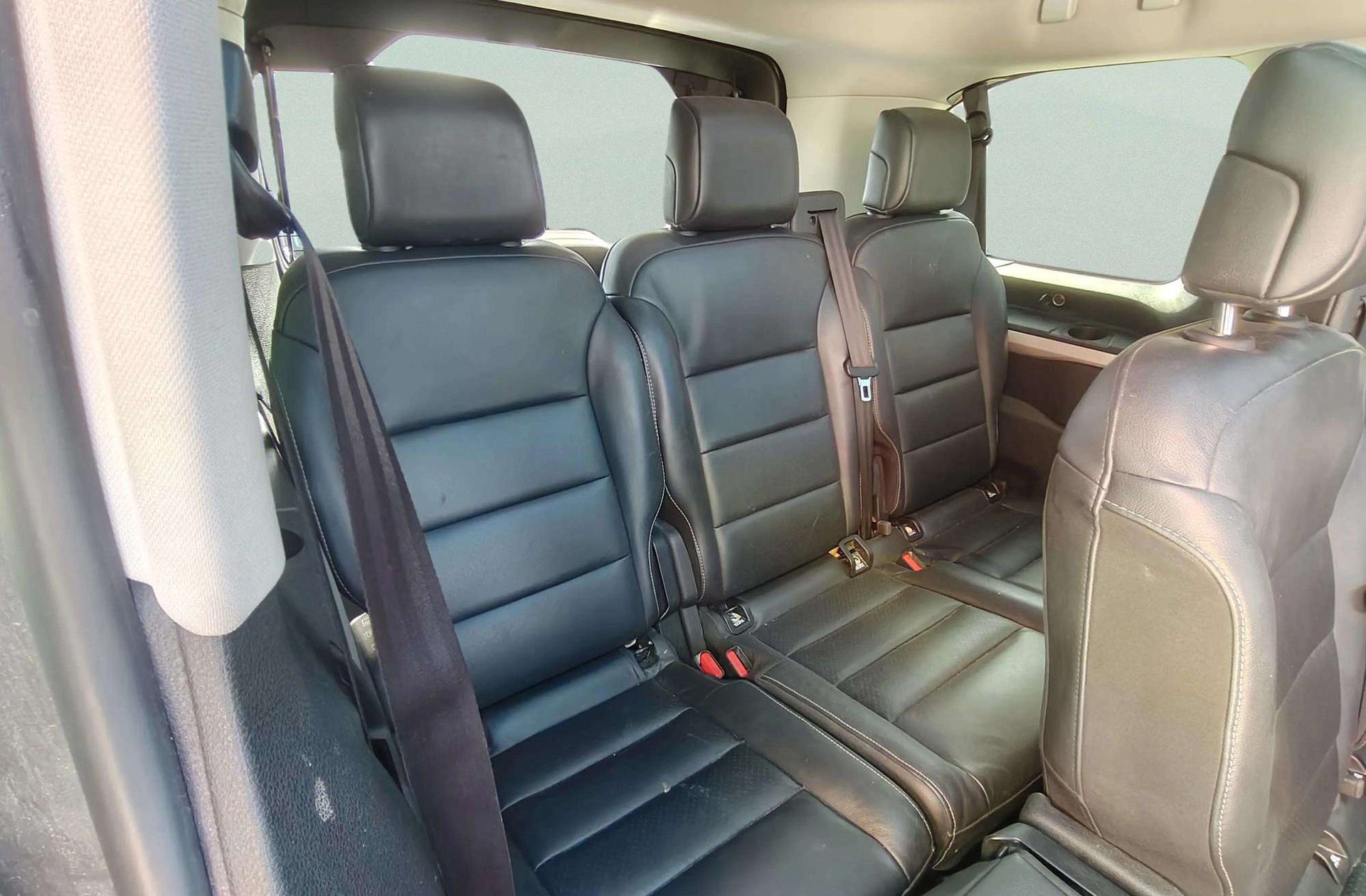 Peugeot Traveller 2.0 BlueHDi Allure Standard EAT6 8 plazas - foto 22