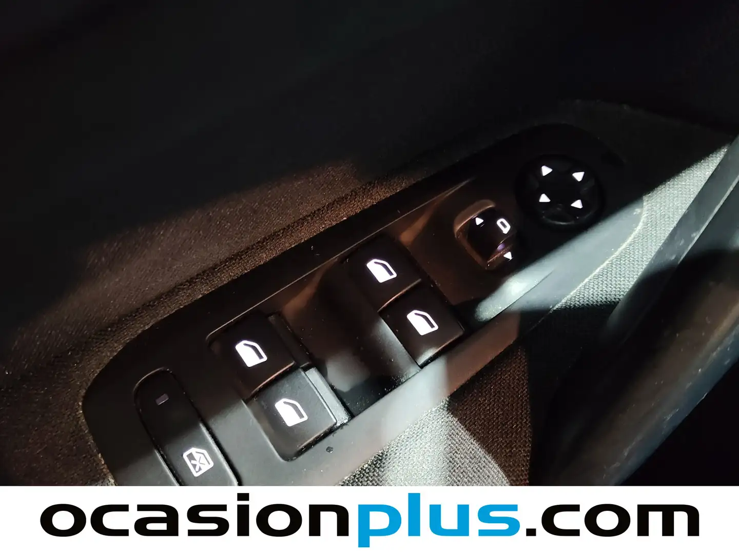 Foto Peugeot 308 Peugeot 308 PureTech 110 S&S Access (110 CV)