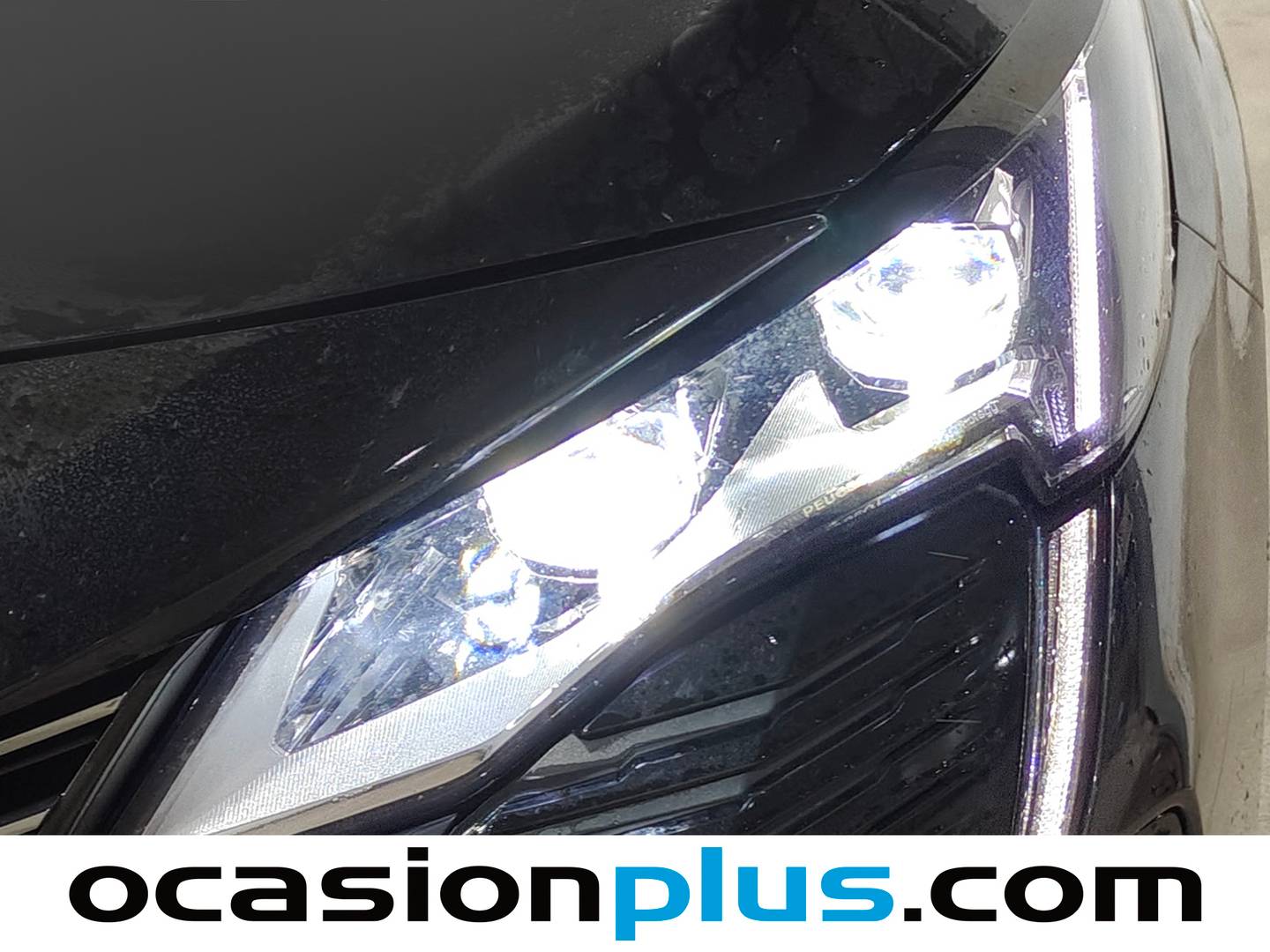 Foto Peugeot 3008 Peugeot 3008 PureTech 130 S&S GT EAT8 (130 CV)