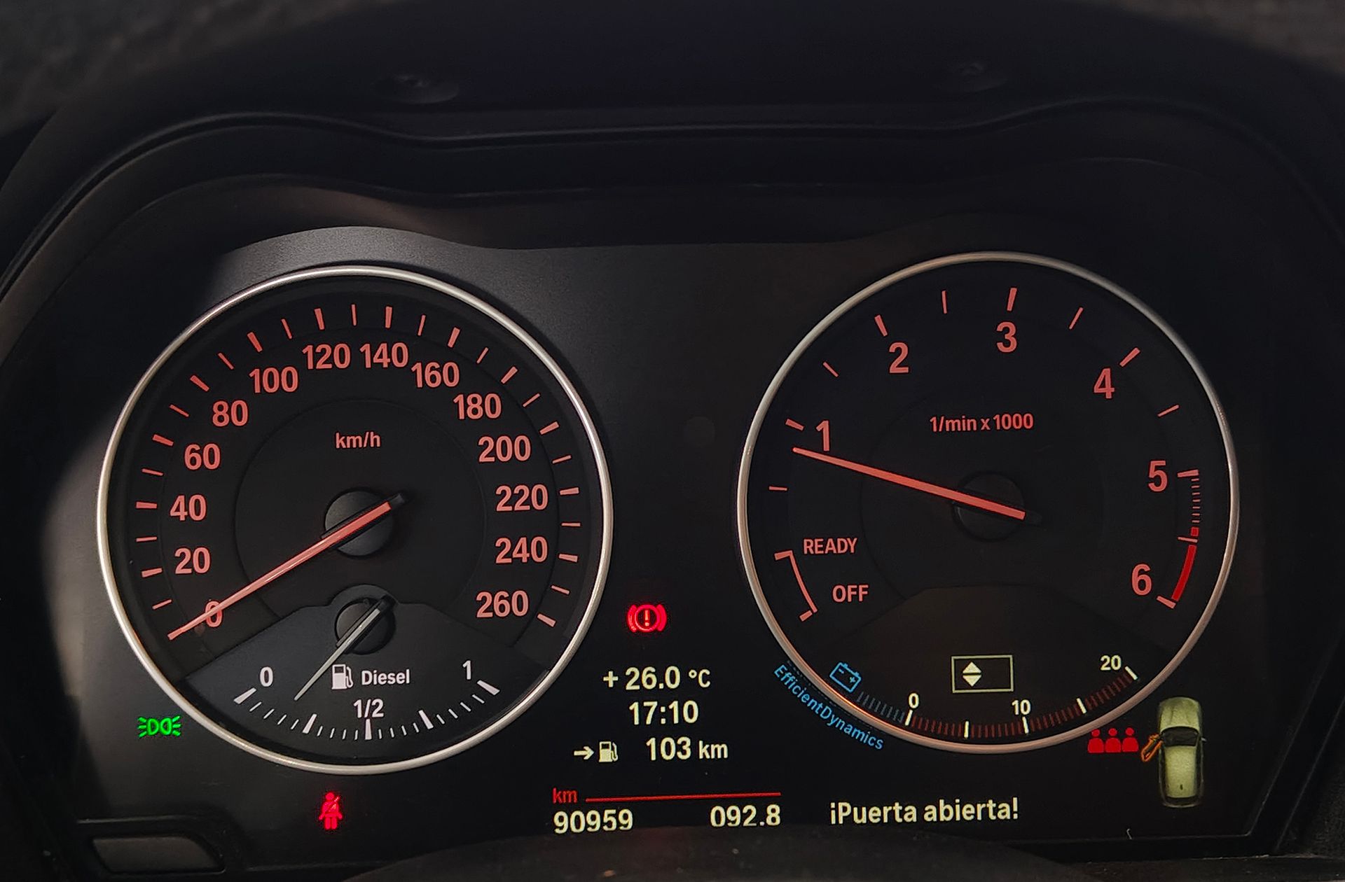 BMW Serie 1 116d - foto 24