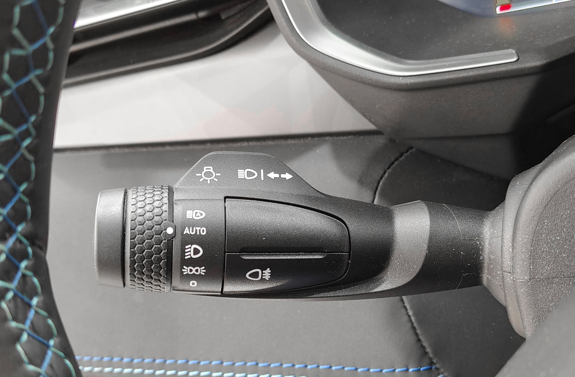 Lynk & Co 01 1.5 PHEV - foto 31