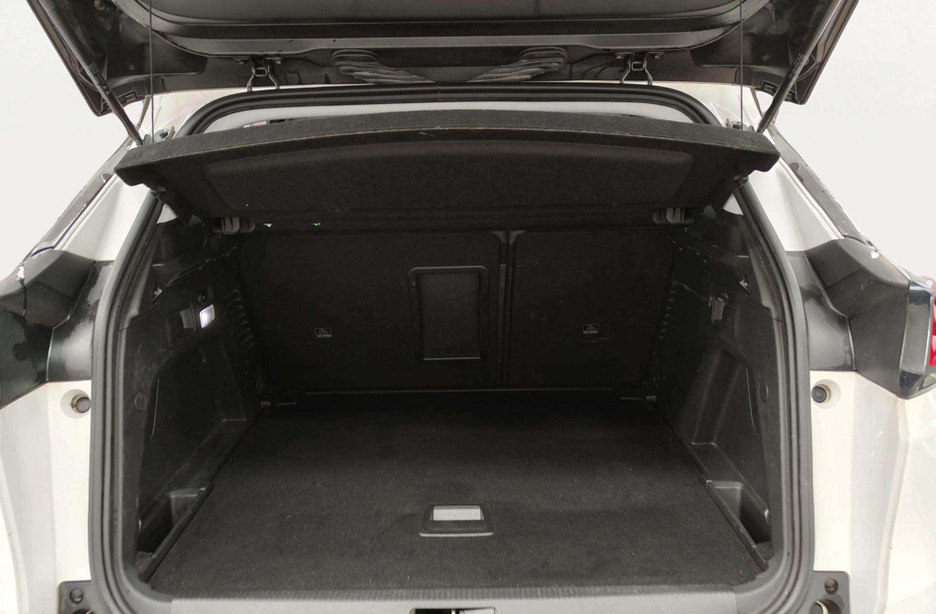 Peugeot 3008 PureTech 130 Allure - foto 22