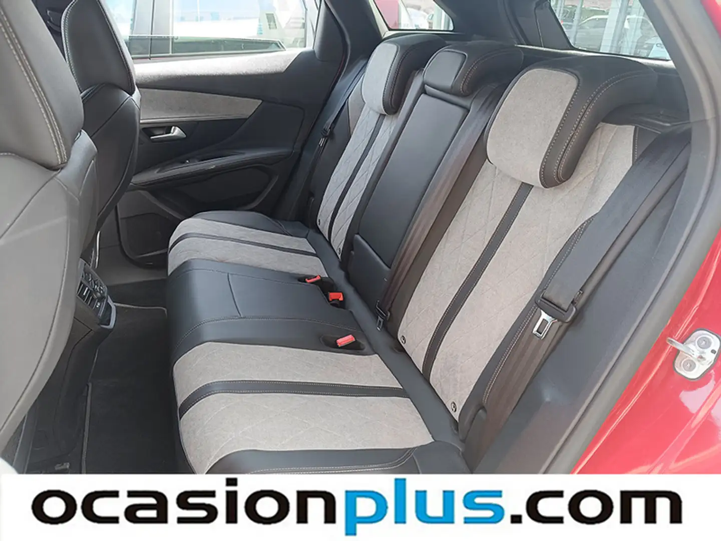 Foto Peugeot 3008 Hybrid Peugeot 3008 Hybrid 300 GT e-EAT8 Auto (300 CV)