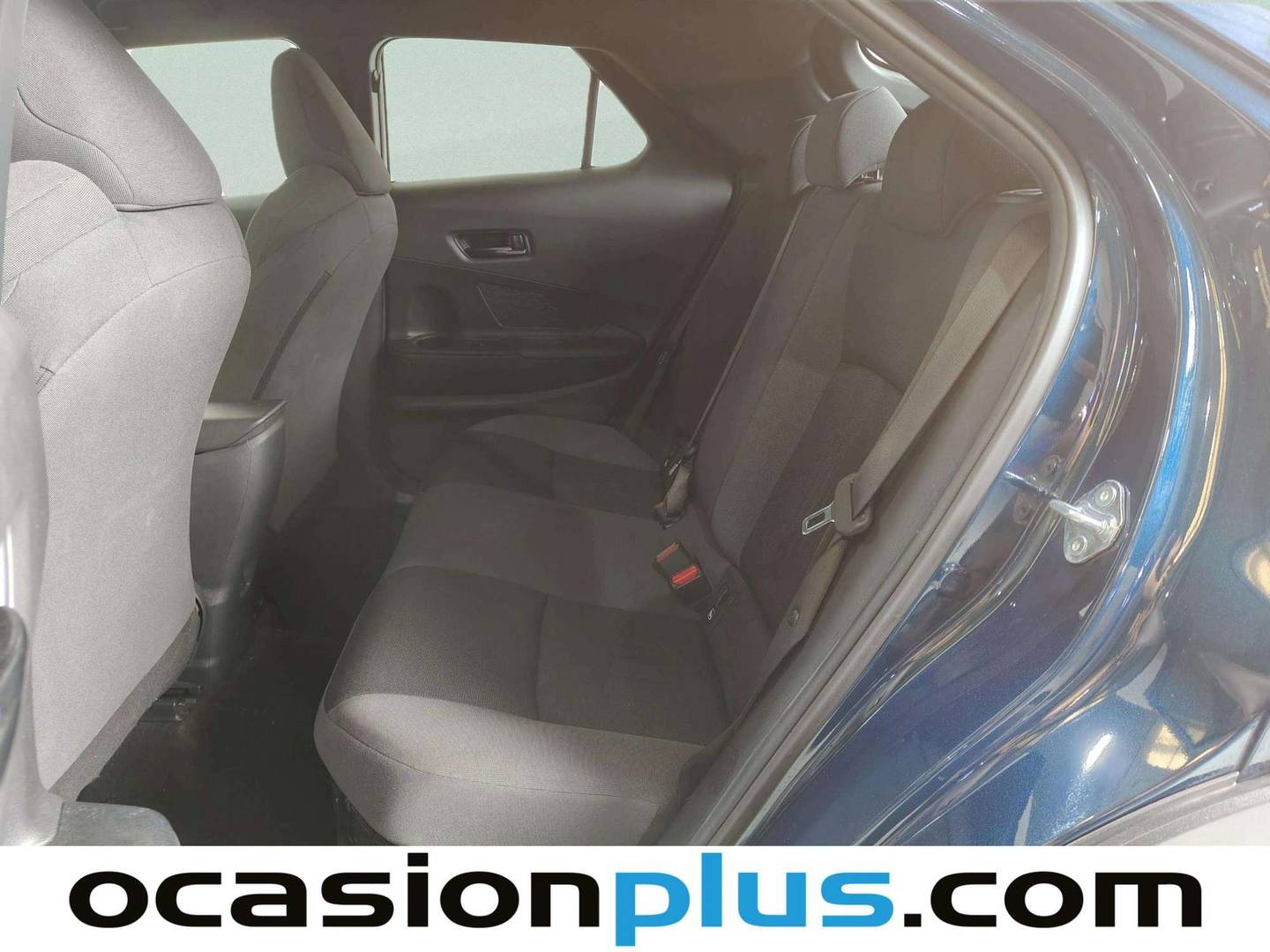 Foto asientos traseros Toyota C-HR Toyota C-HR 140H Advance (140 CV)