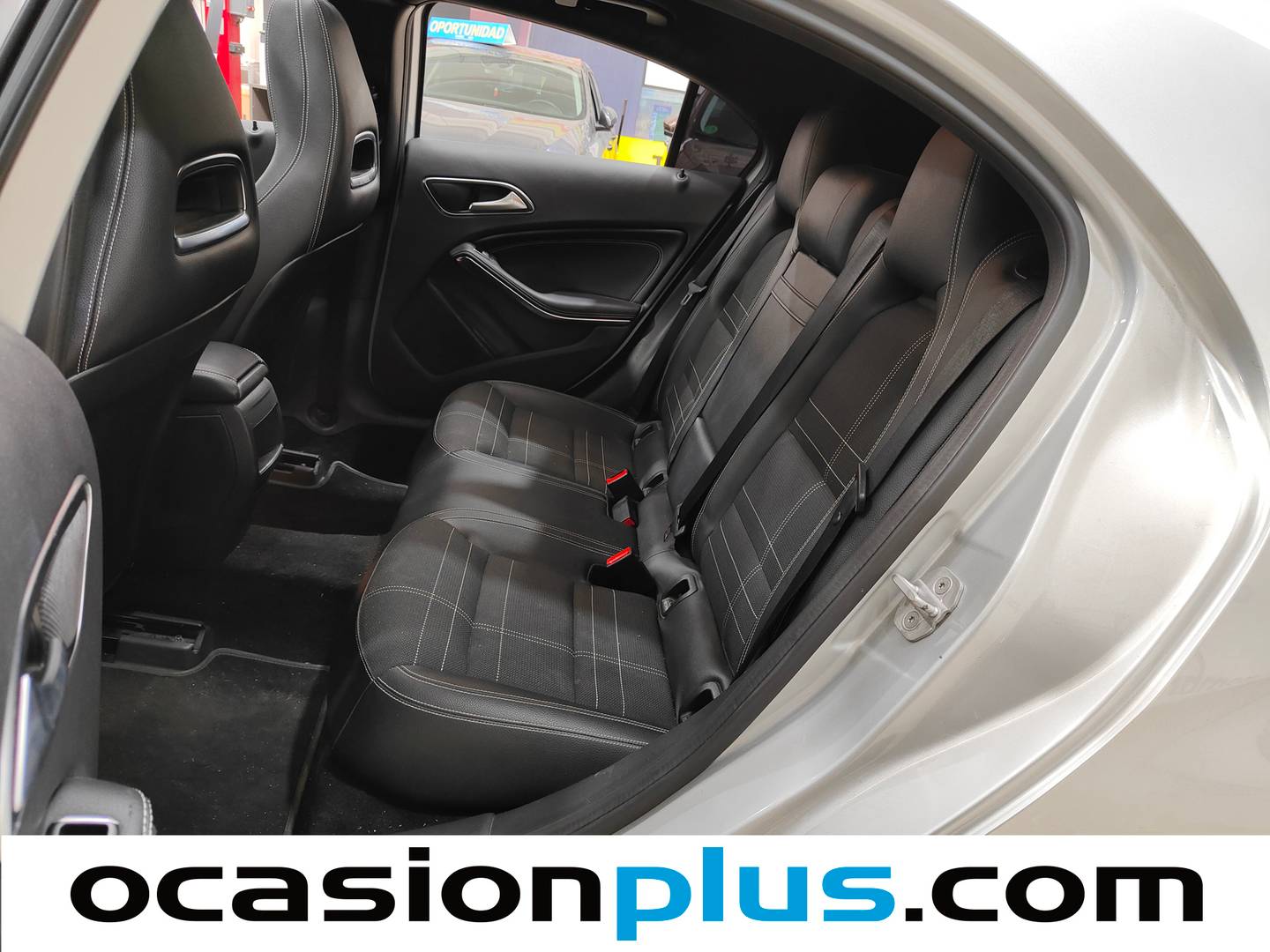 Foto asientos traseros Mercedes Clase A Mercedes Clase A 200 d  (136 CV)