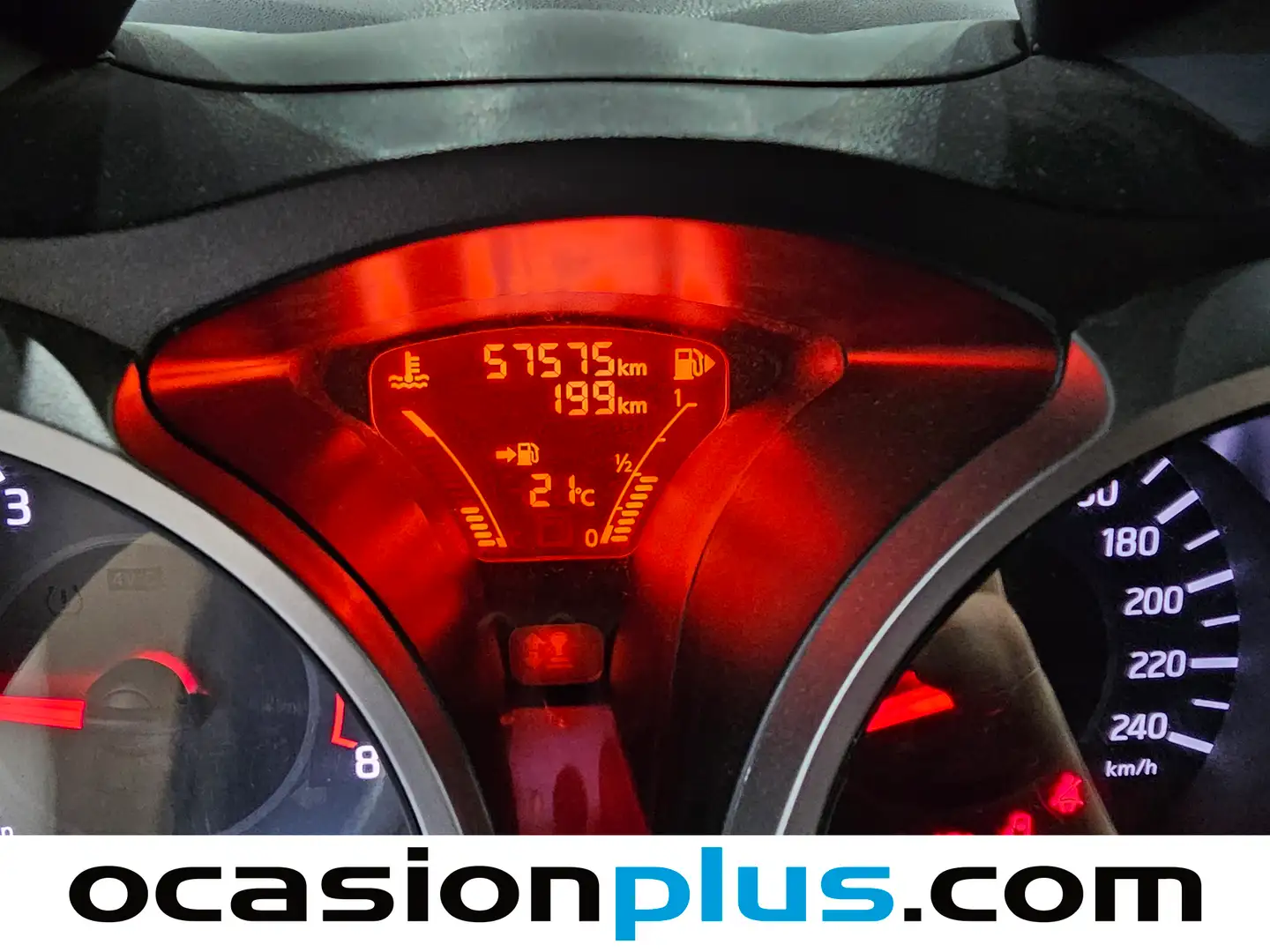 Foto Nissan JUKE Nissan Juke 1.2 DIG-T N-Connecta 4x2 (115 CV)